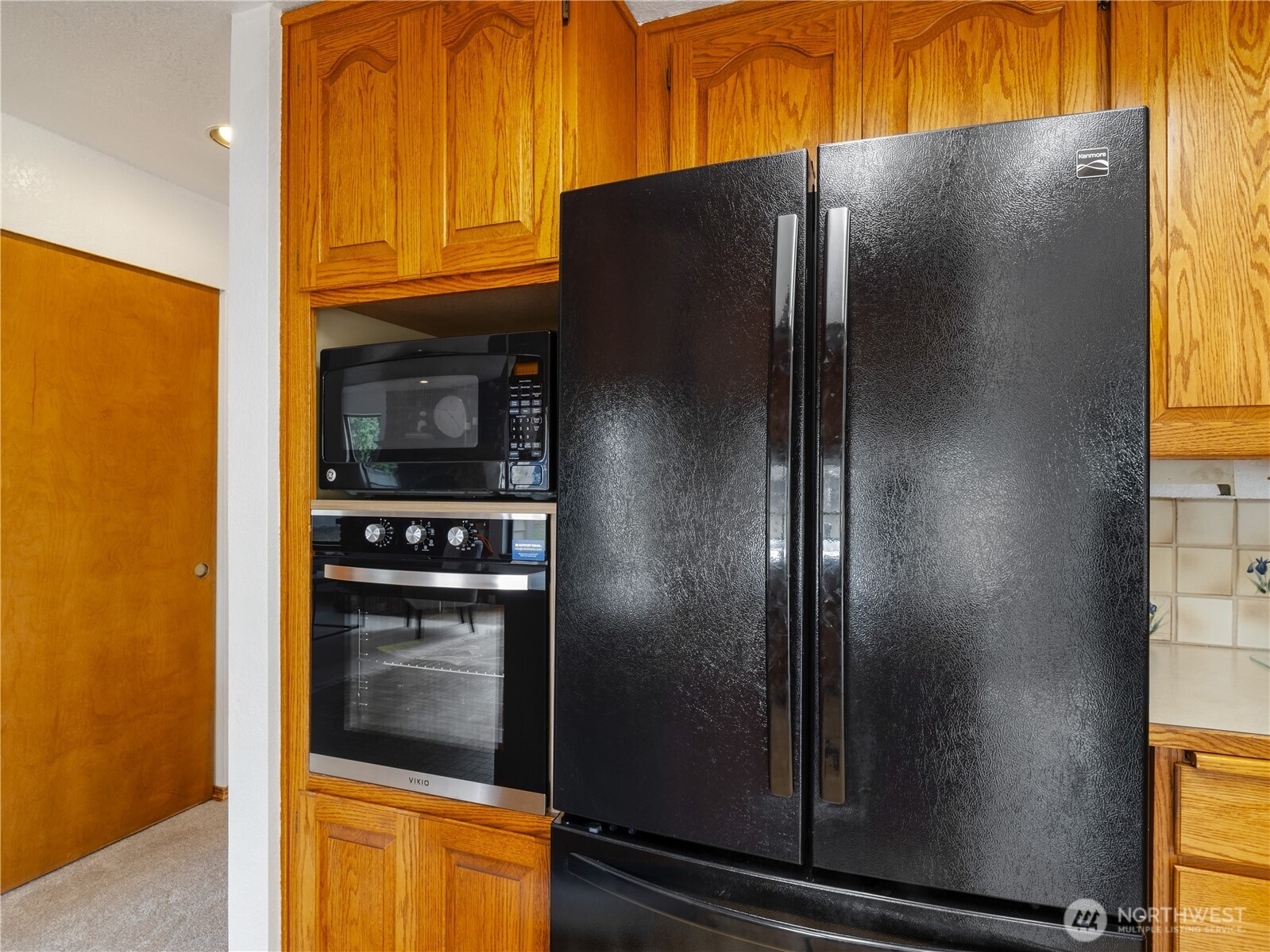 501 E 82nd Street Property Photo 14