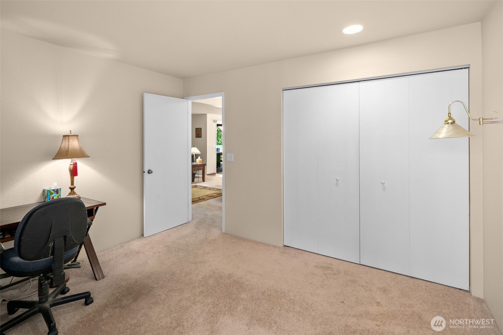 8975 Icicle Road #c Property Photo 23