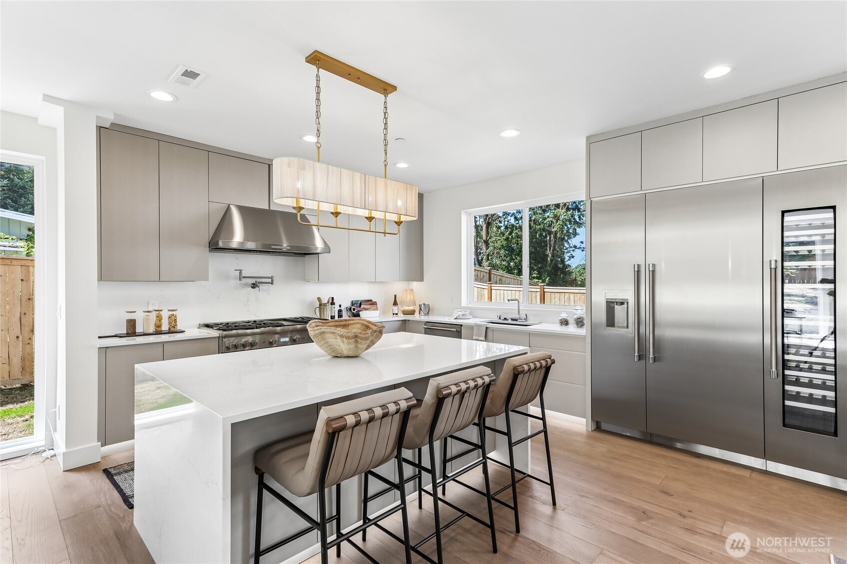3978 162nd Place Property Photo 10