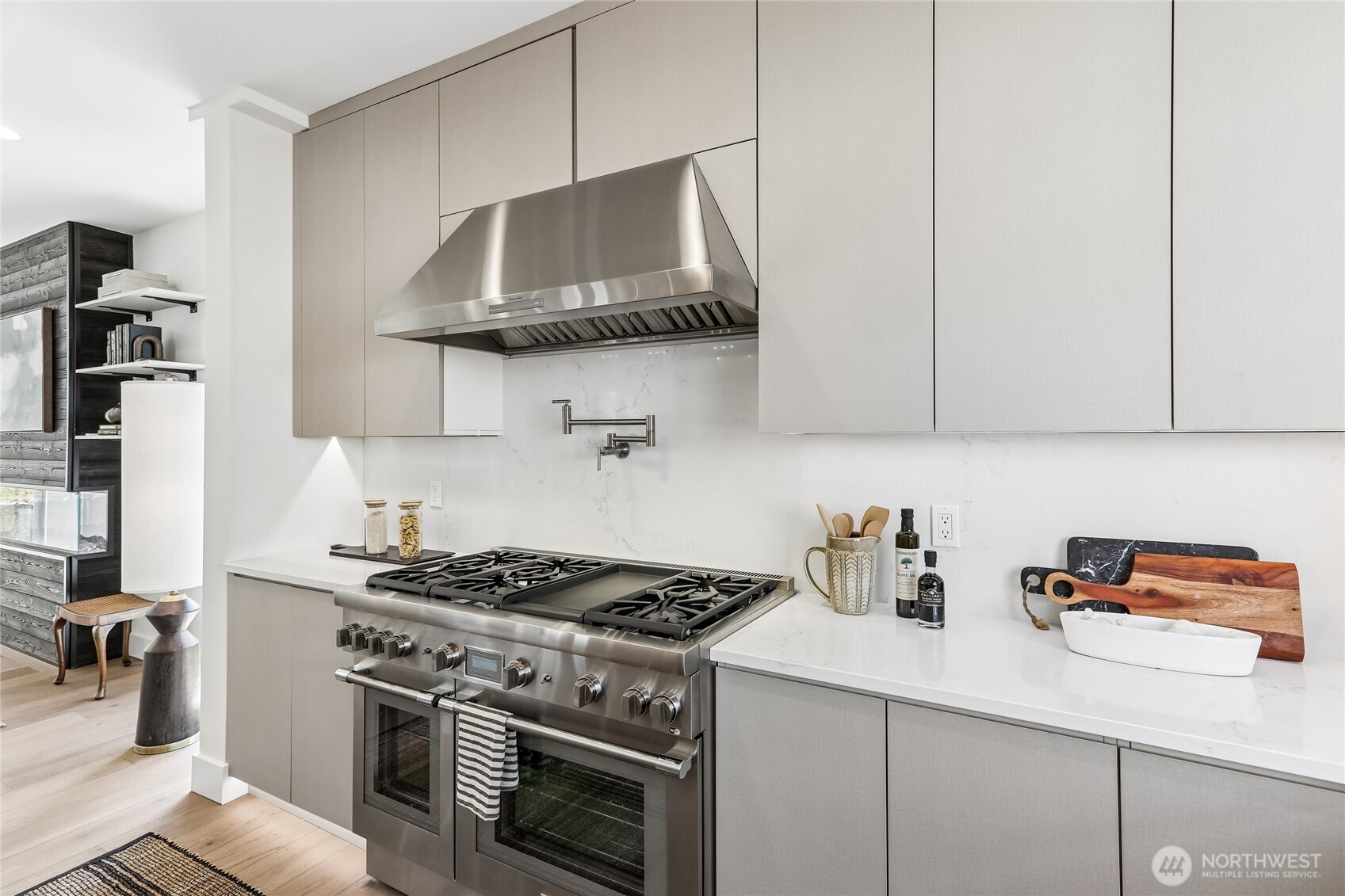 3978 162nd Place Property Photo 11