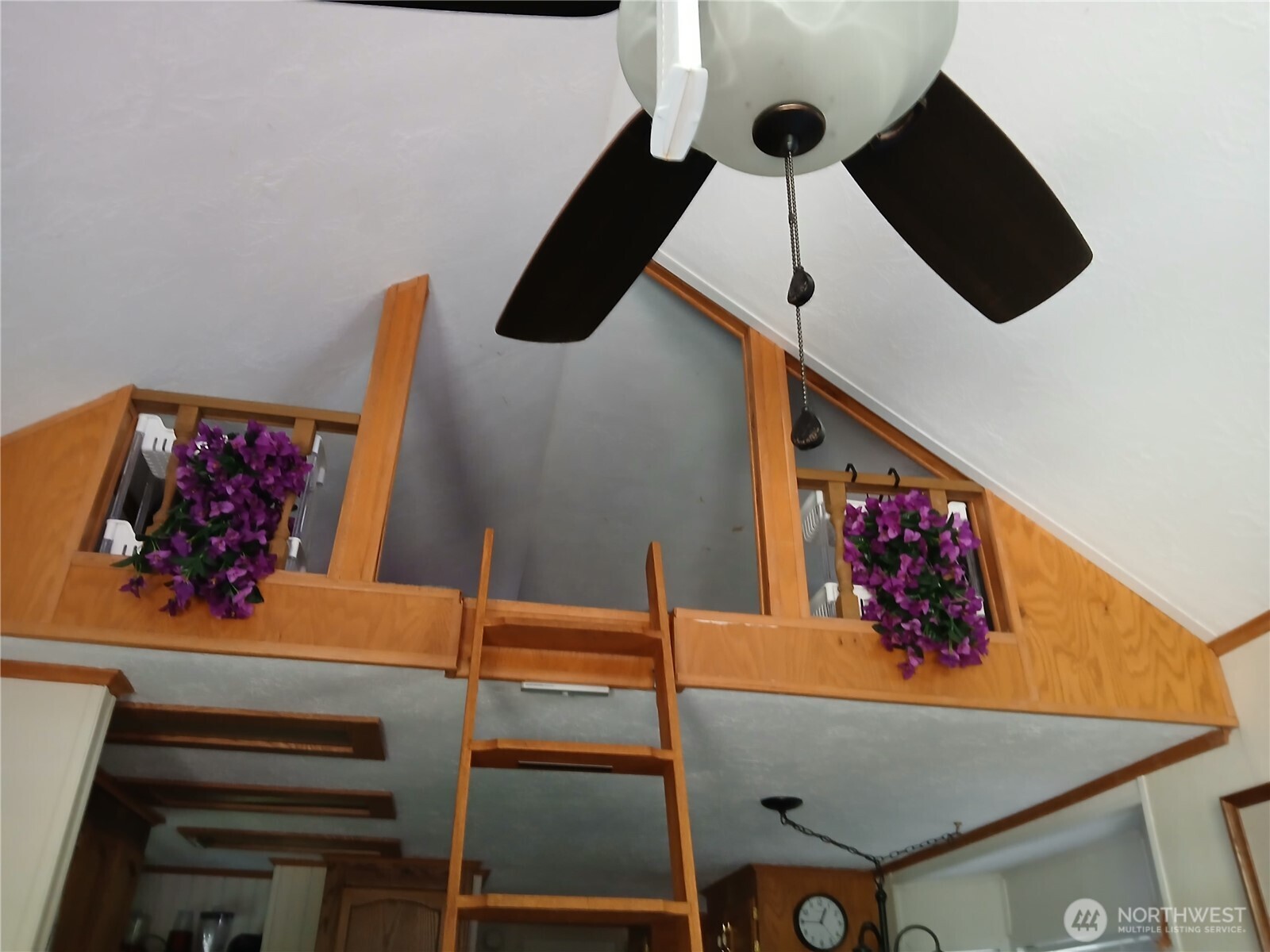 45057 Sikhs Trail Property Photo 9