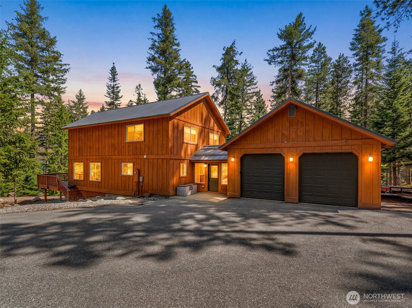 6725 Forest Ridge Drive Property Photo 3