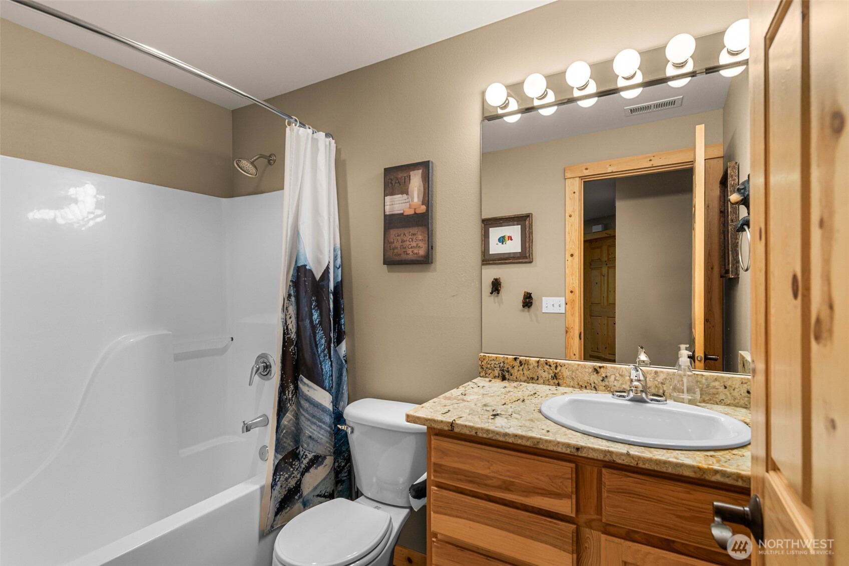 6725 Forest Ridge Drive Property Photo 31