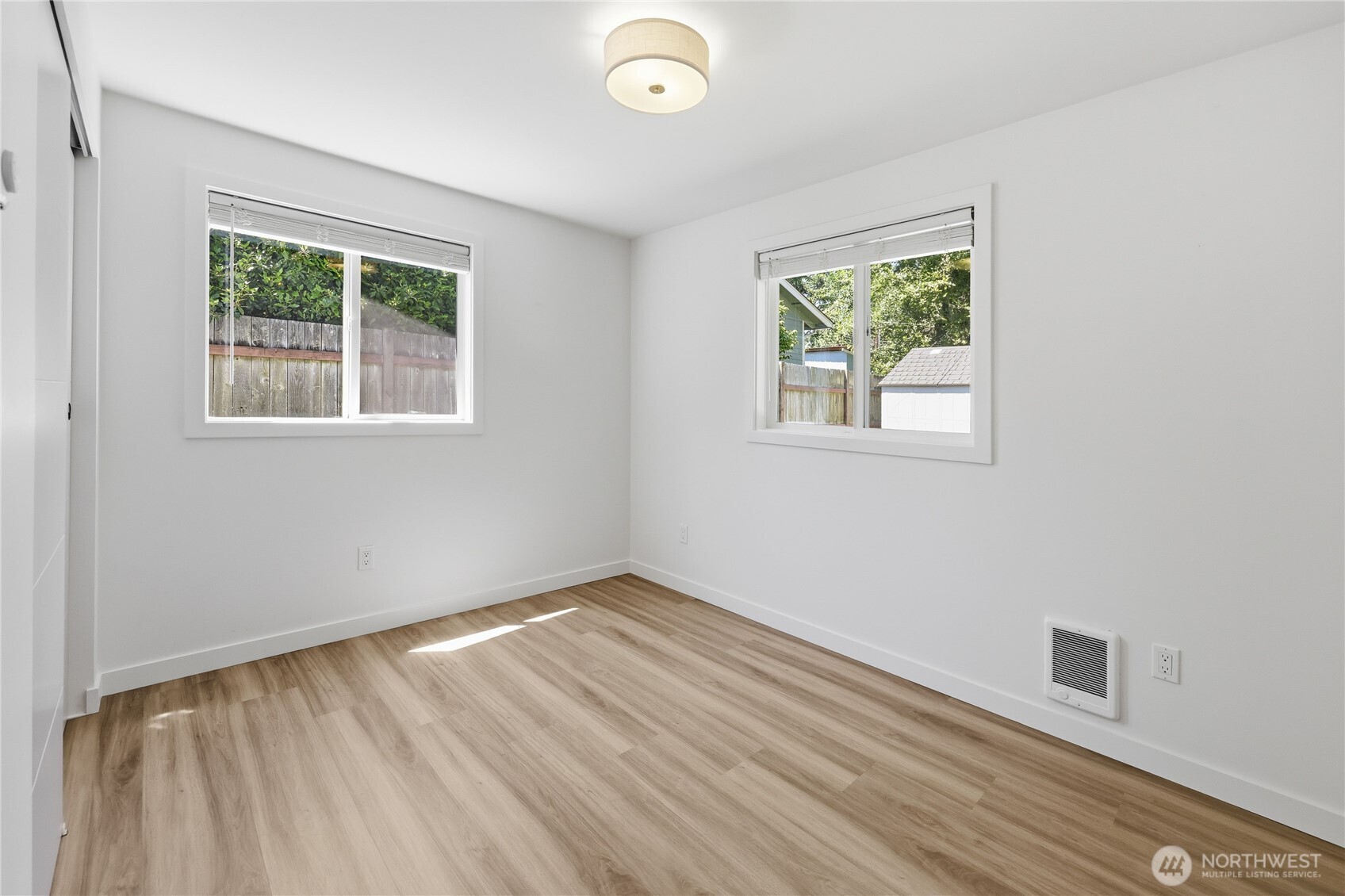 6726 Ne Whidbey Drive Property Photo 31