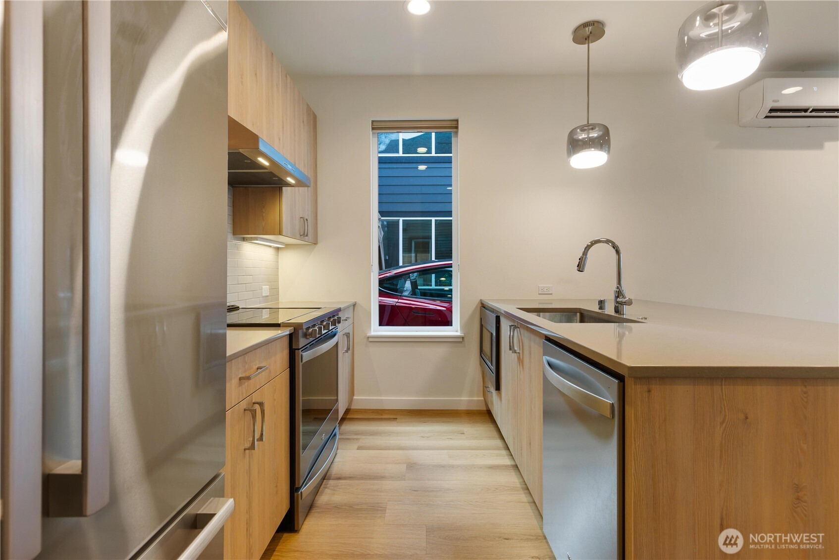 115 N 105th Street B Property Photo 25