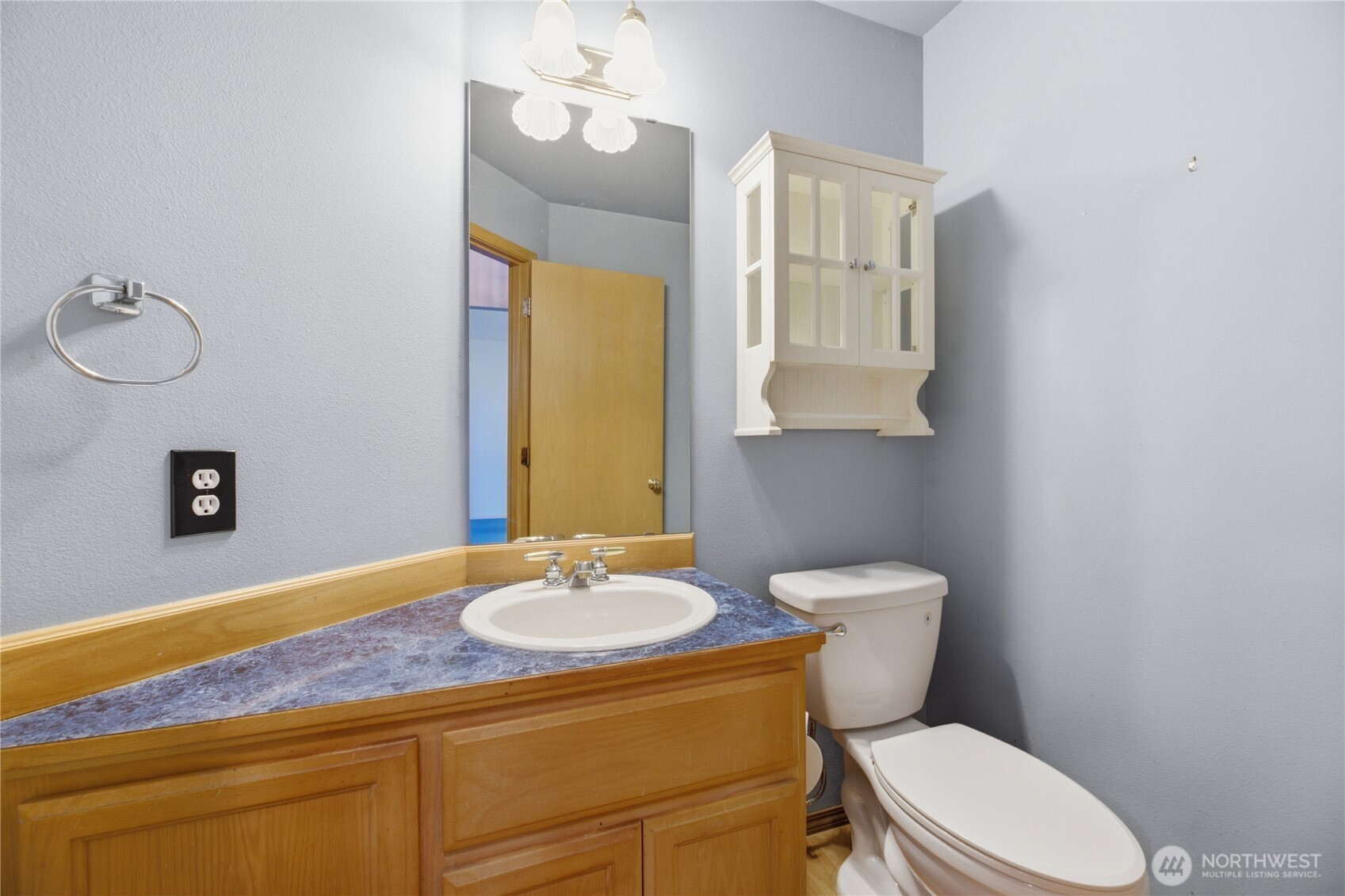 19413 5th Avenue Property Photo 15