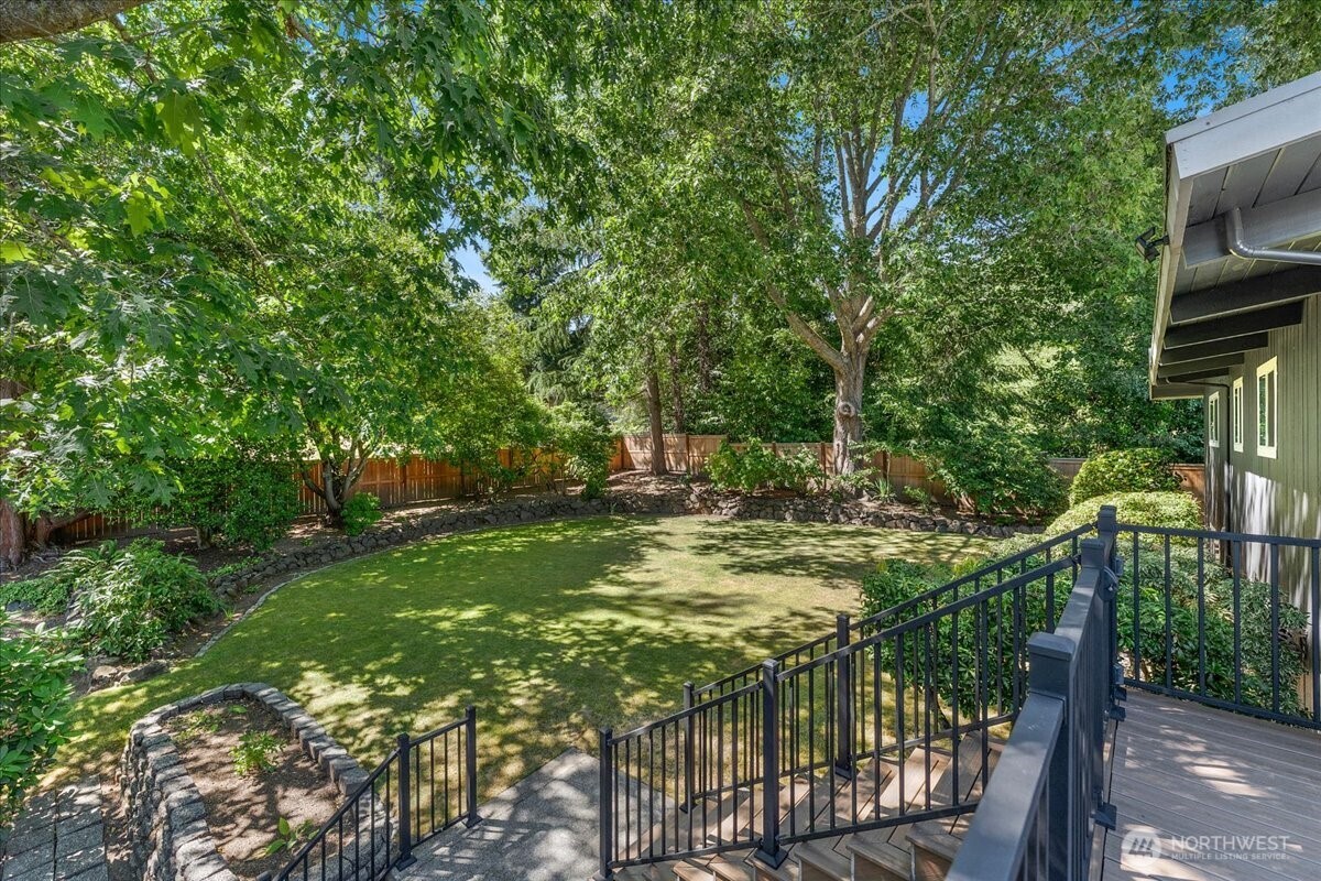 9514 Goodman Avenue Property Photo 31