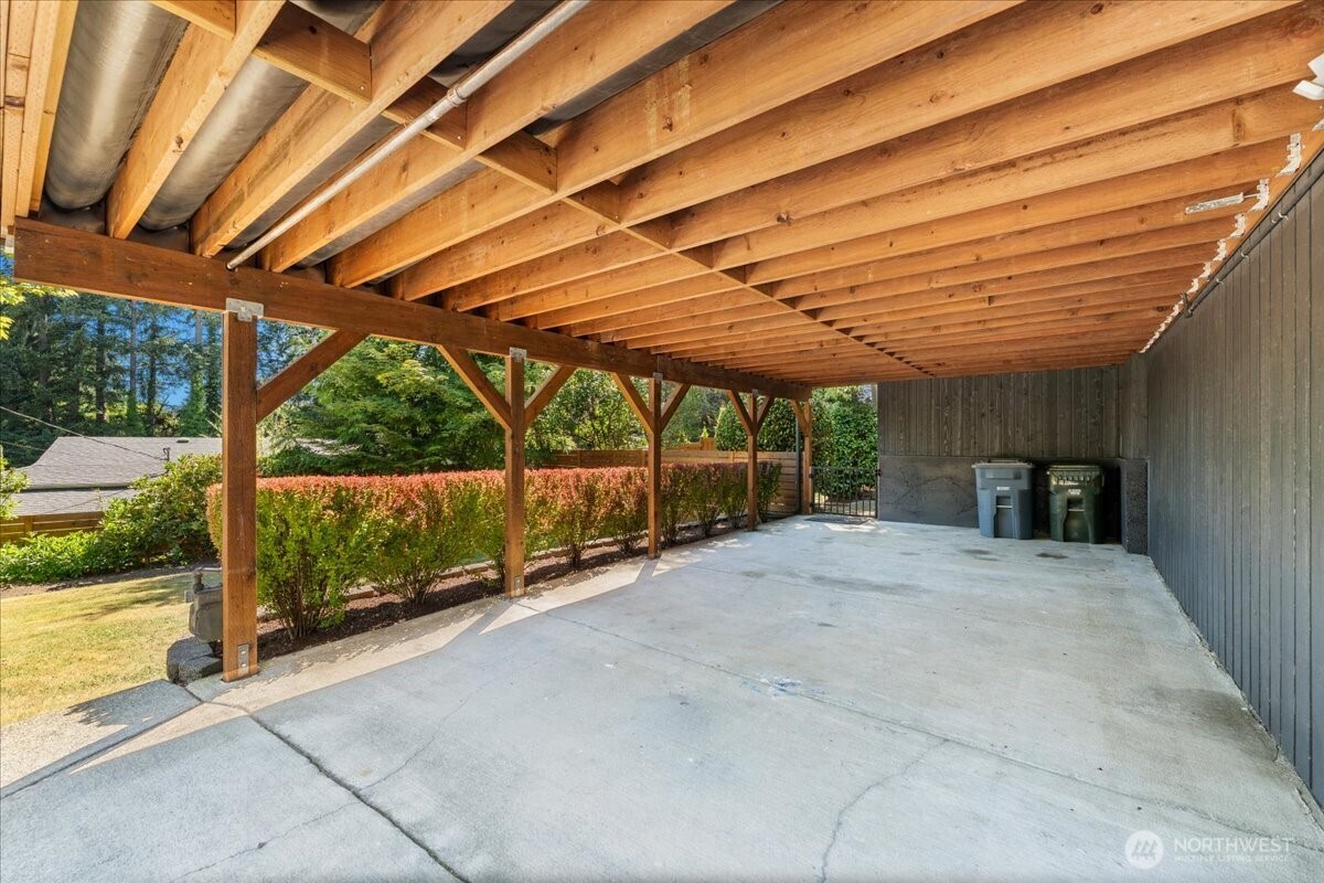 9514 Goodman Avenue Property Photo 33