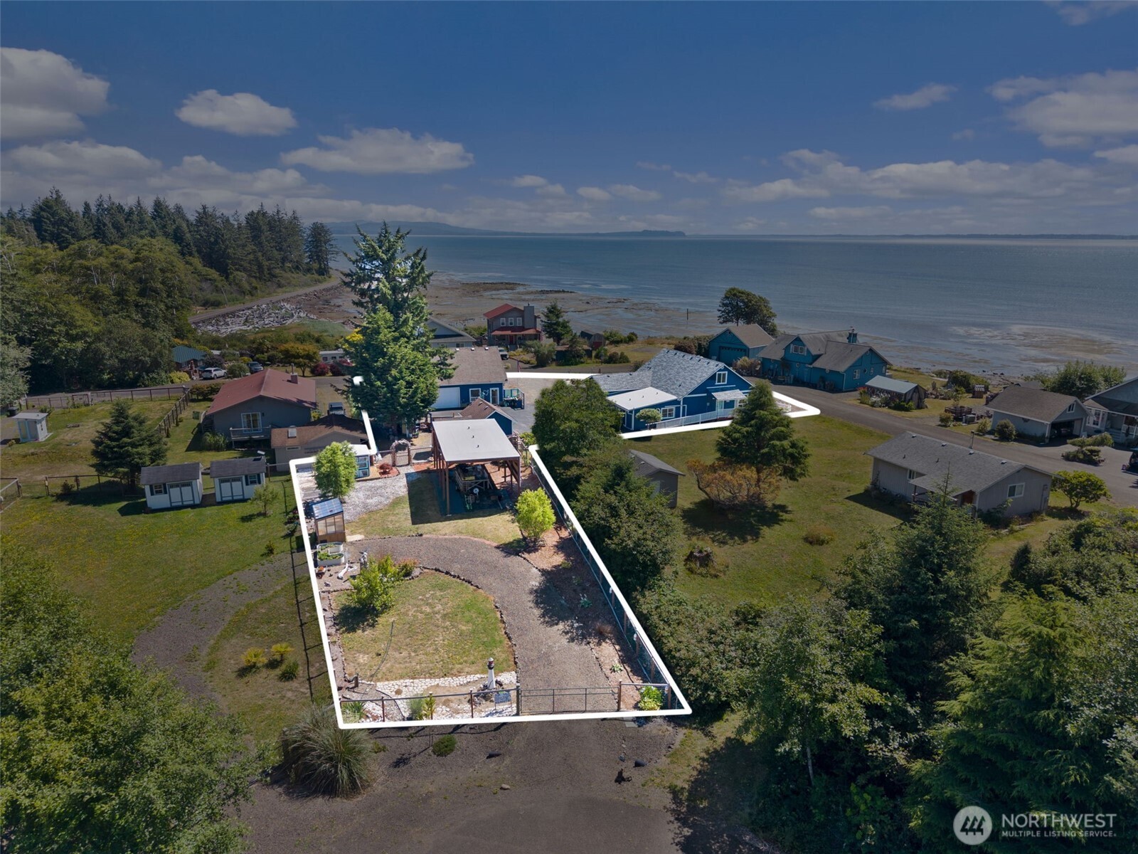 4 Bayshore Road Property Photo 3
