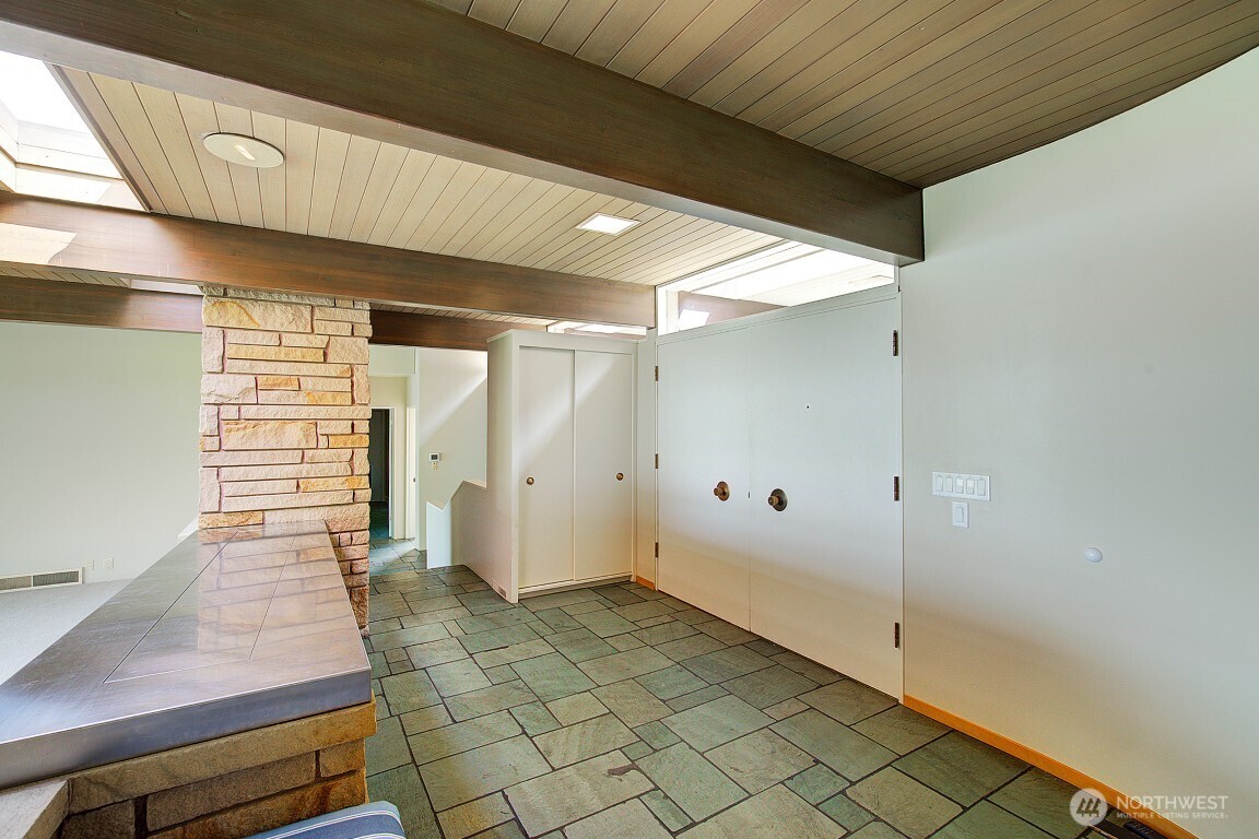 1605 73rd Avenue Property Photo 23
