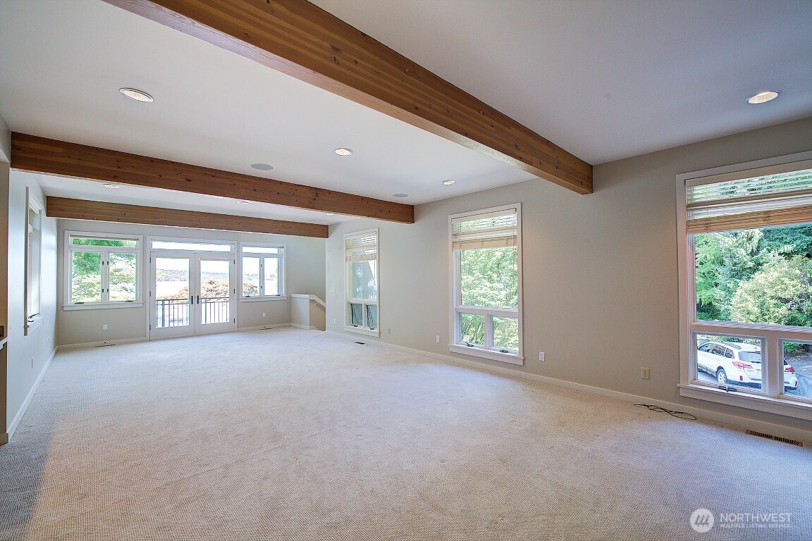 1605 73rd Avenue Property Photo 29