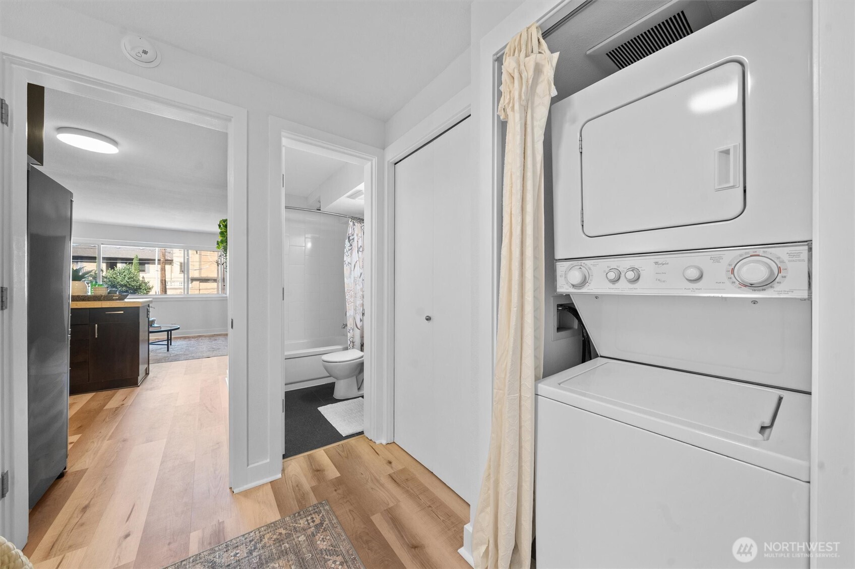 752 Bellevue Avenue 212 Property Photo 11