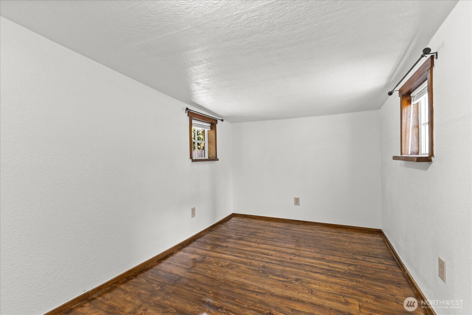 6112 202nd Place Property Photo 21