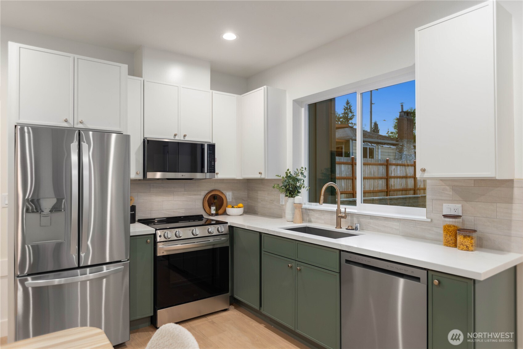 811 Ne 125th Street B Property Photo 5