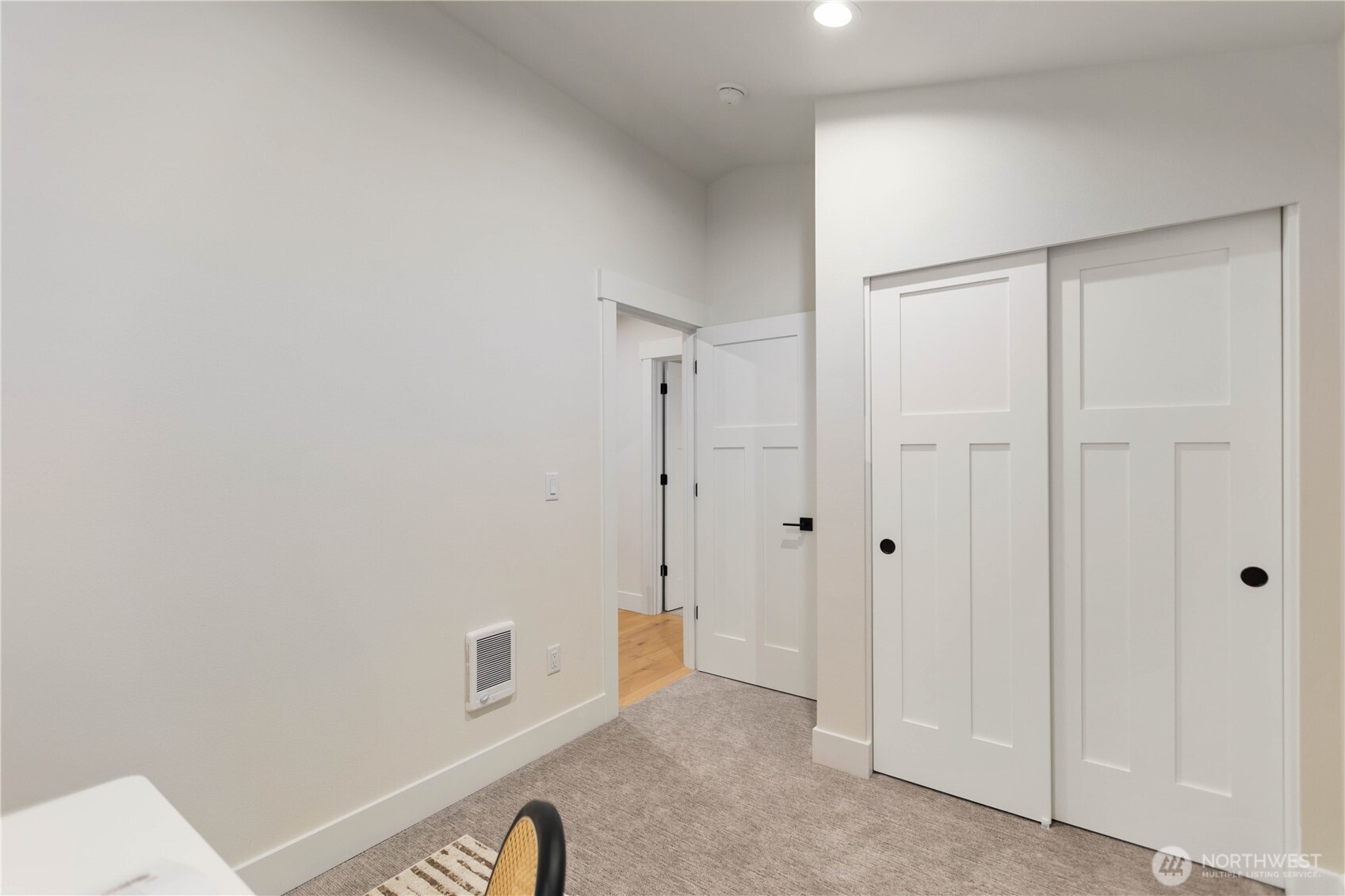 811 Ne 125th Street B Property Photo 23