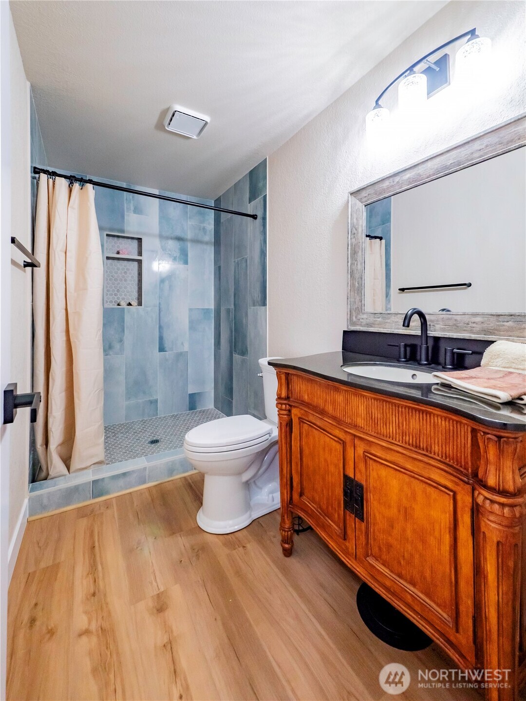 4742 Ruddell Road Property Photo 20