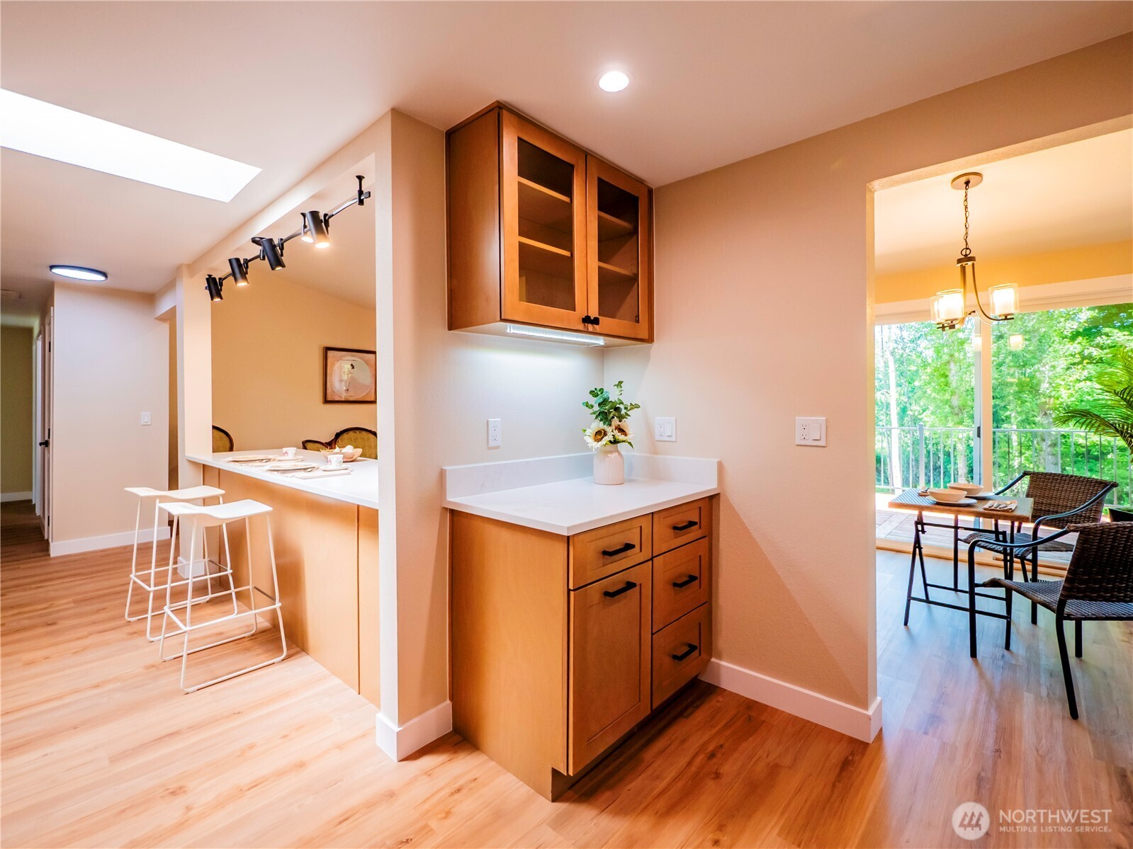 4742 Ruddell Road Property Photo 22