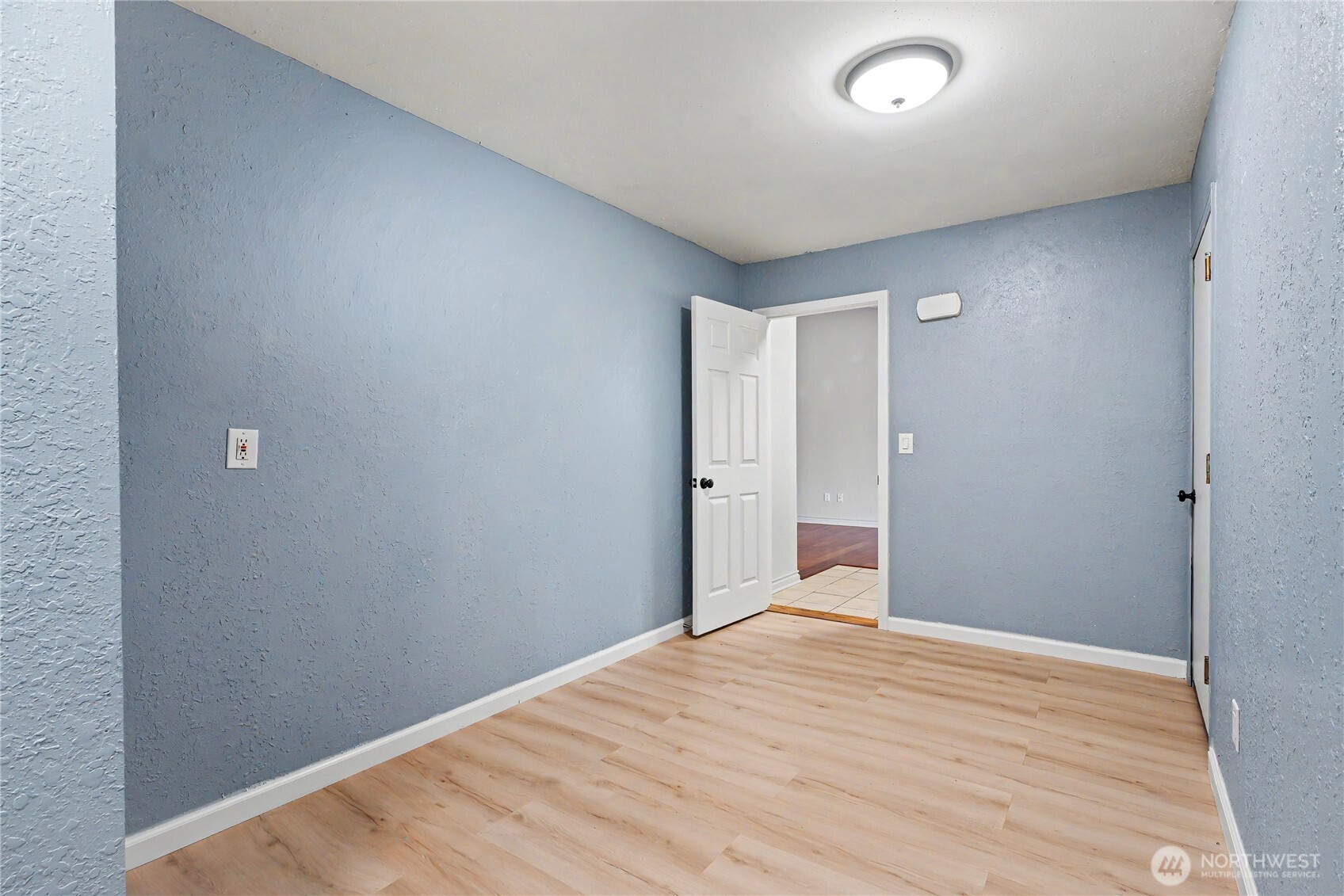 5705 57th Avenue Property Photo 10