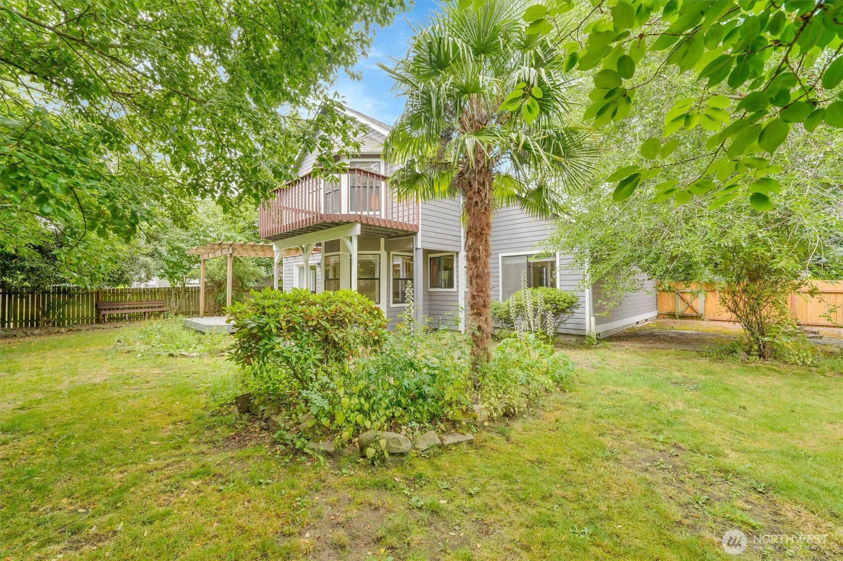 205 Spring Place Property Photo 3