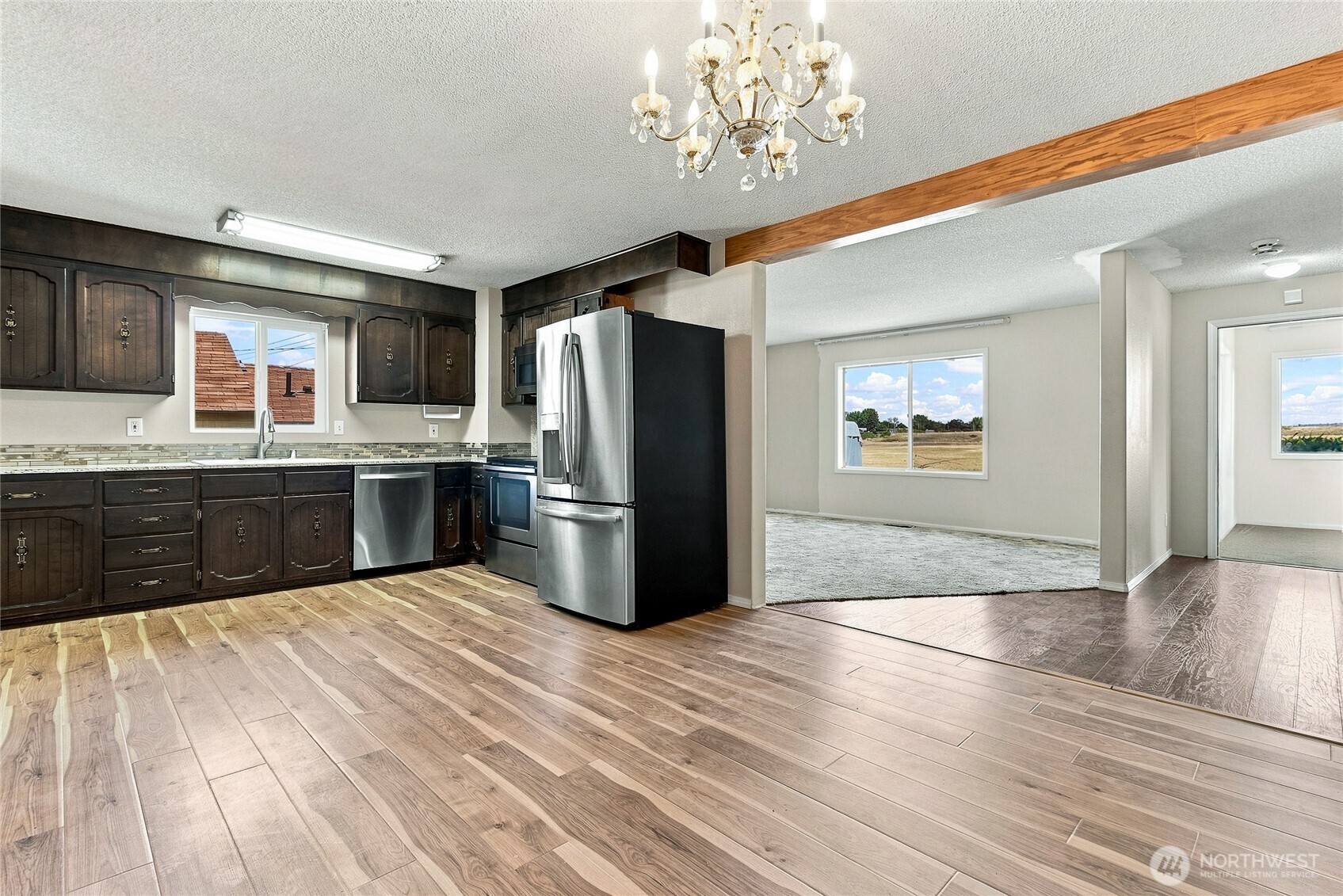 2714 Melrose Street Property Photo 13