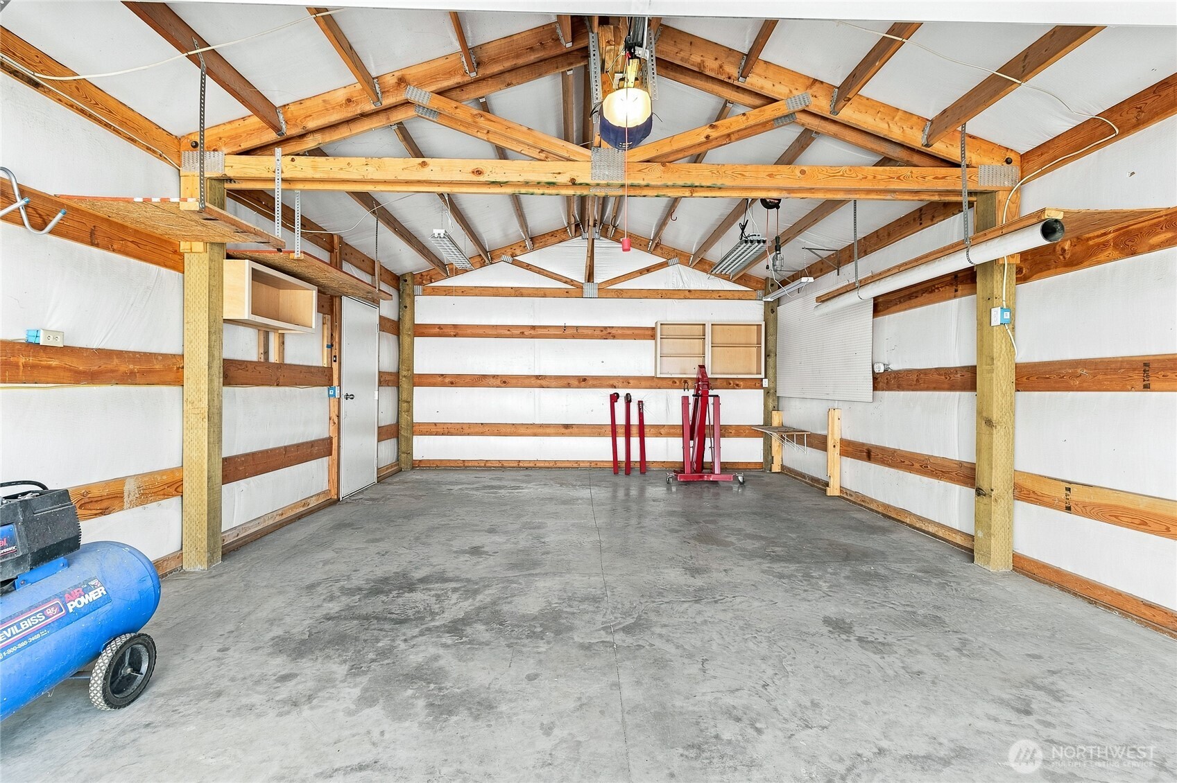 2714 Melrose Street Property Photo 29