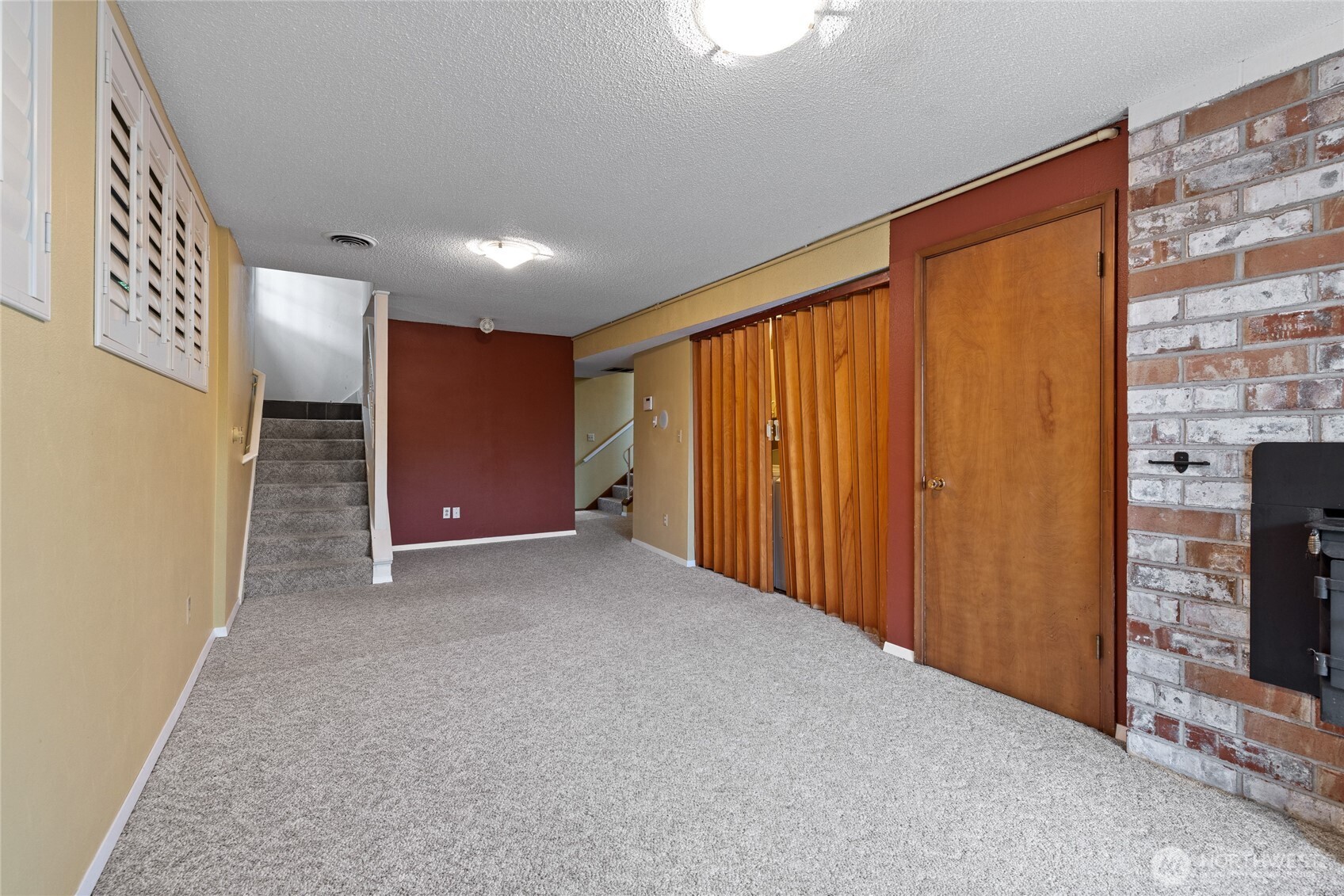 6107 Hawthorne Terrace Property Photo 19