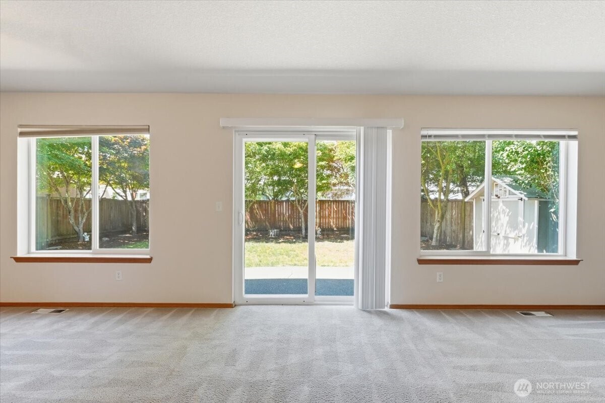 4227 Shale Street Property Photo 13