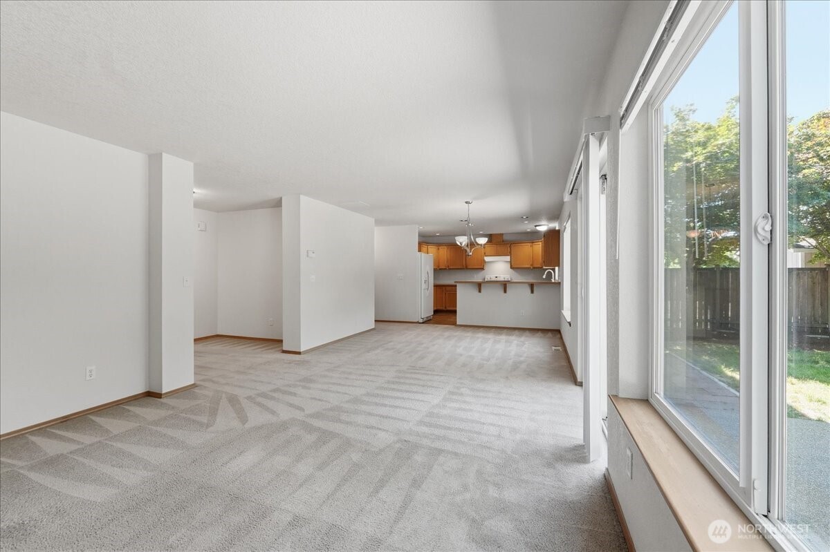 4227 Shale Street Property Photo 14