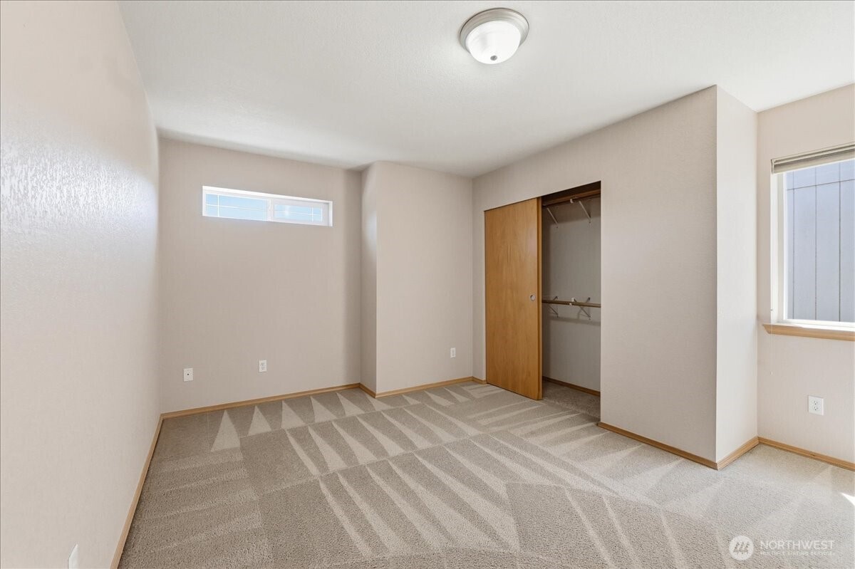 4227 Shale Street Property Photo 25