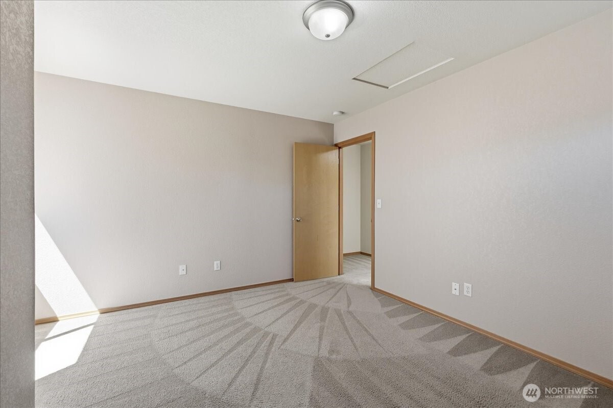 4227 Shale Street Property Photo 26