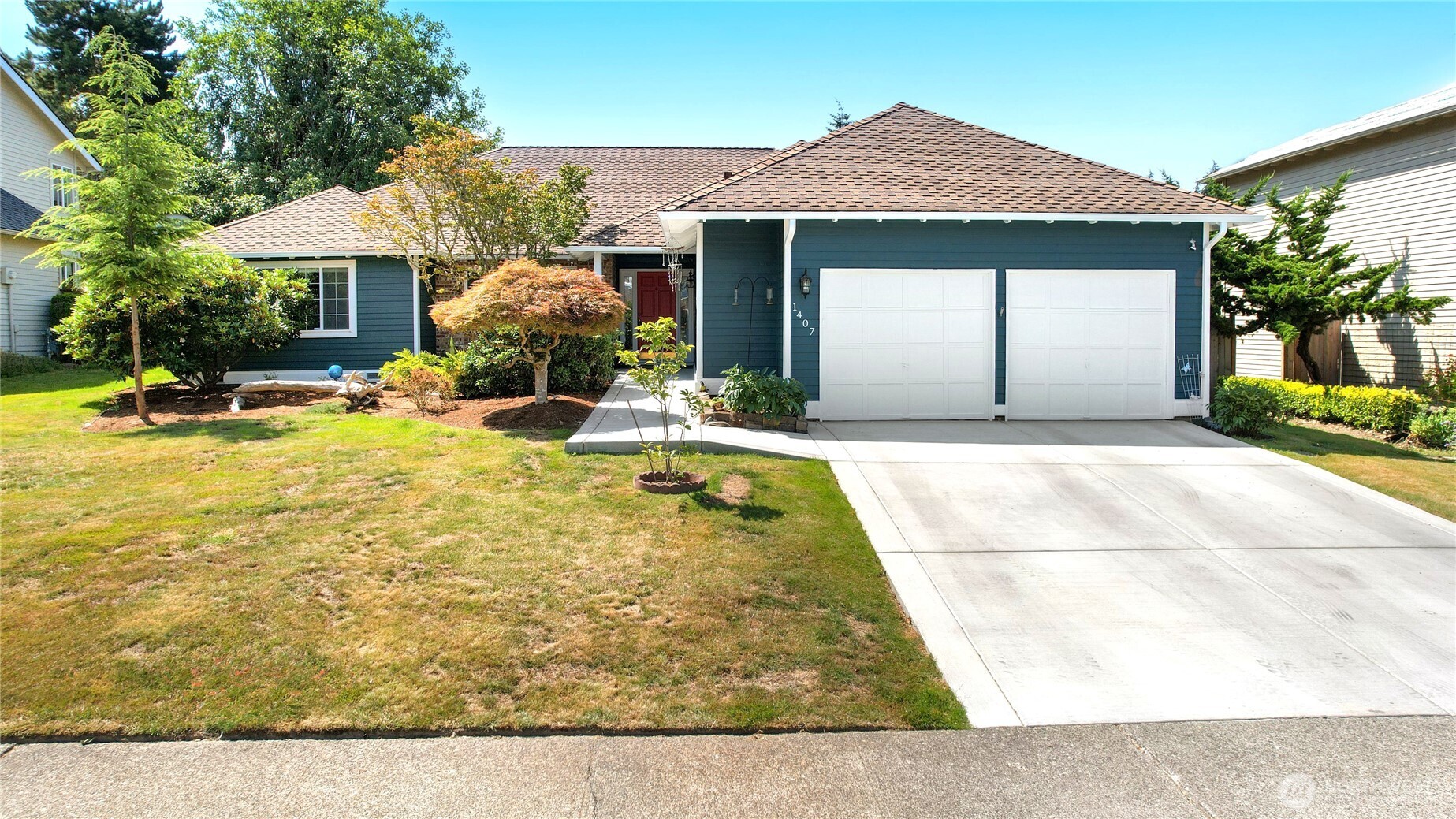 1407 289th Place Property Photo 2
