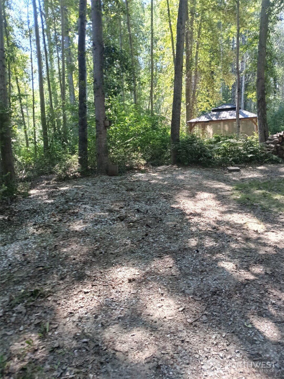 13801 Brae Burn Road Property Photo 3