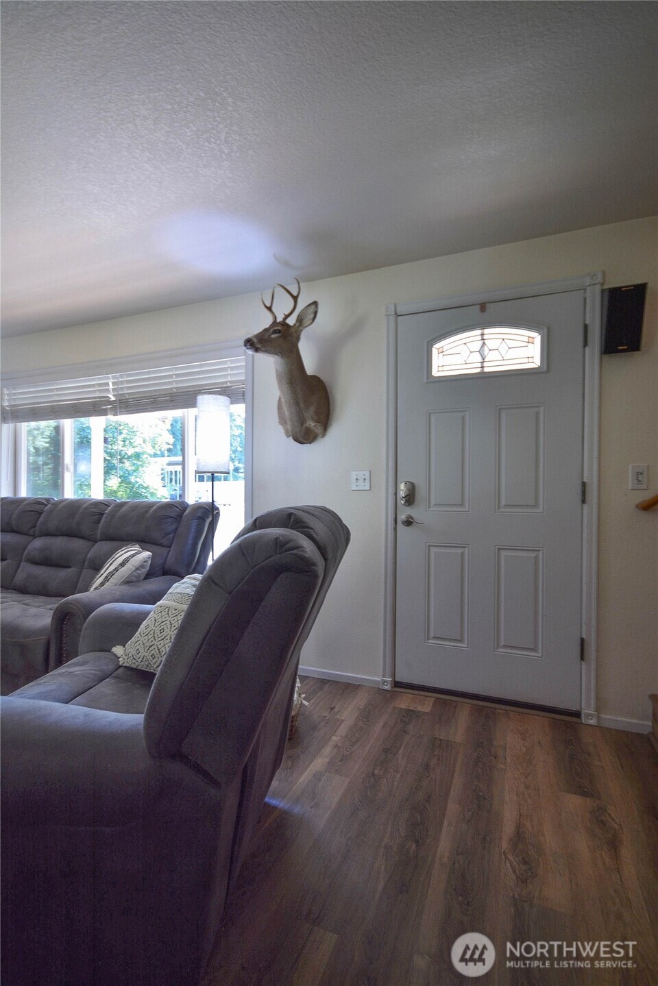 15016 Palmer Lane Property Photo 4