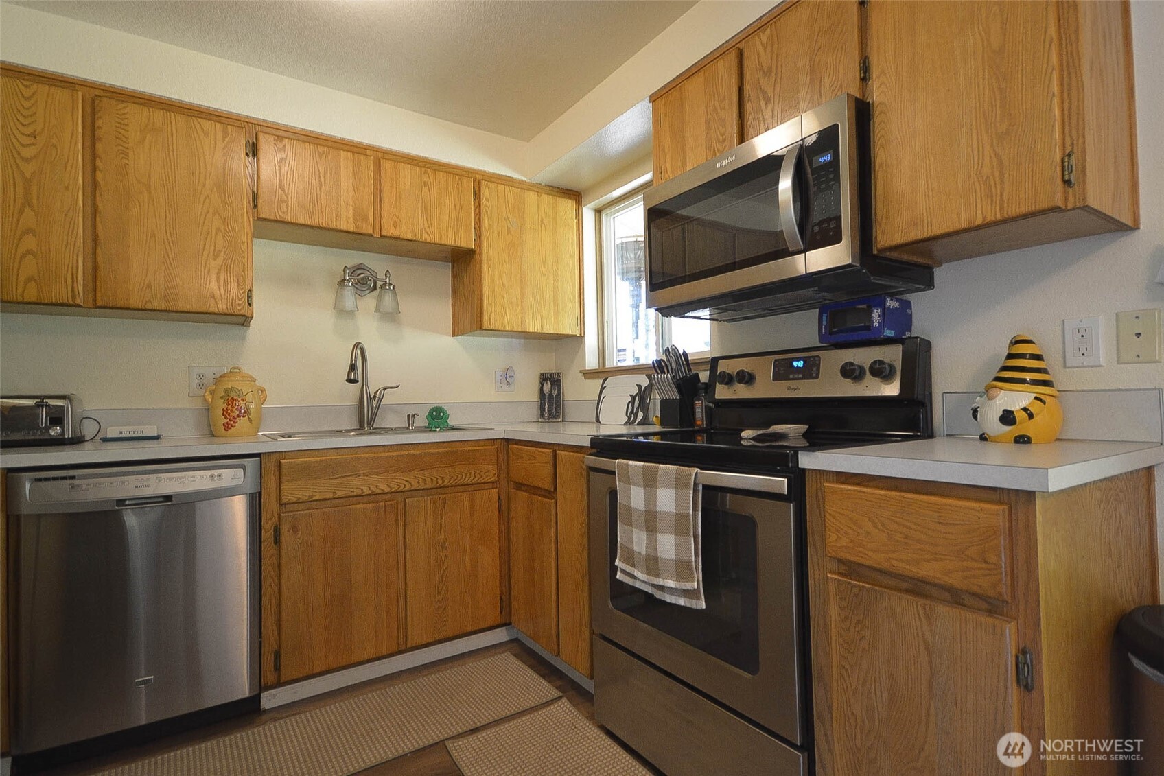 15016 Palmer Lane Property Photo 13