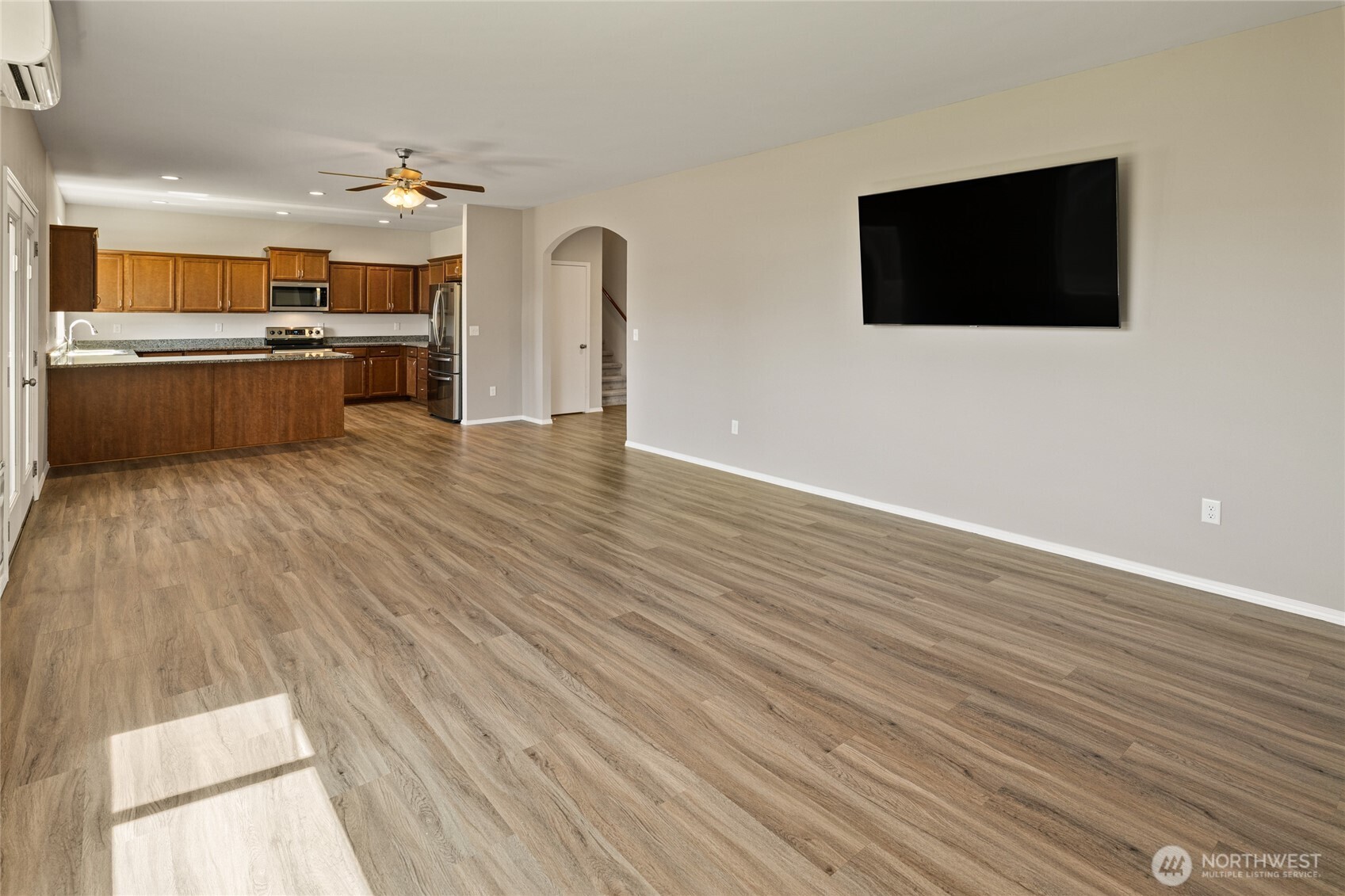 2012 W Sunnyview Lane Property Photo 9