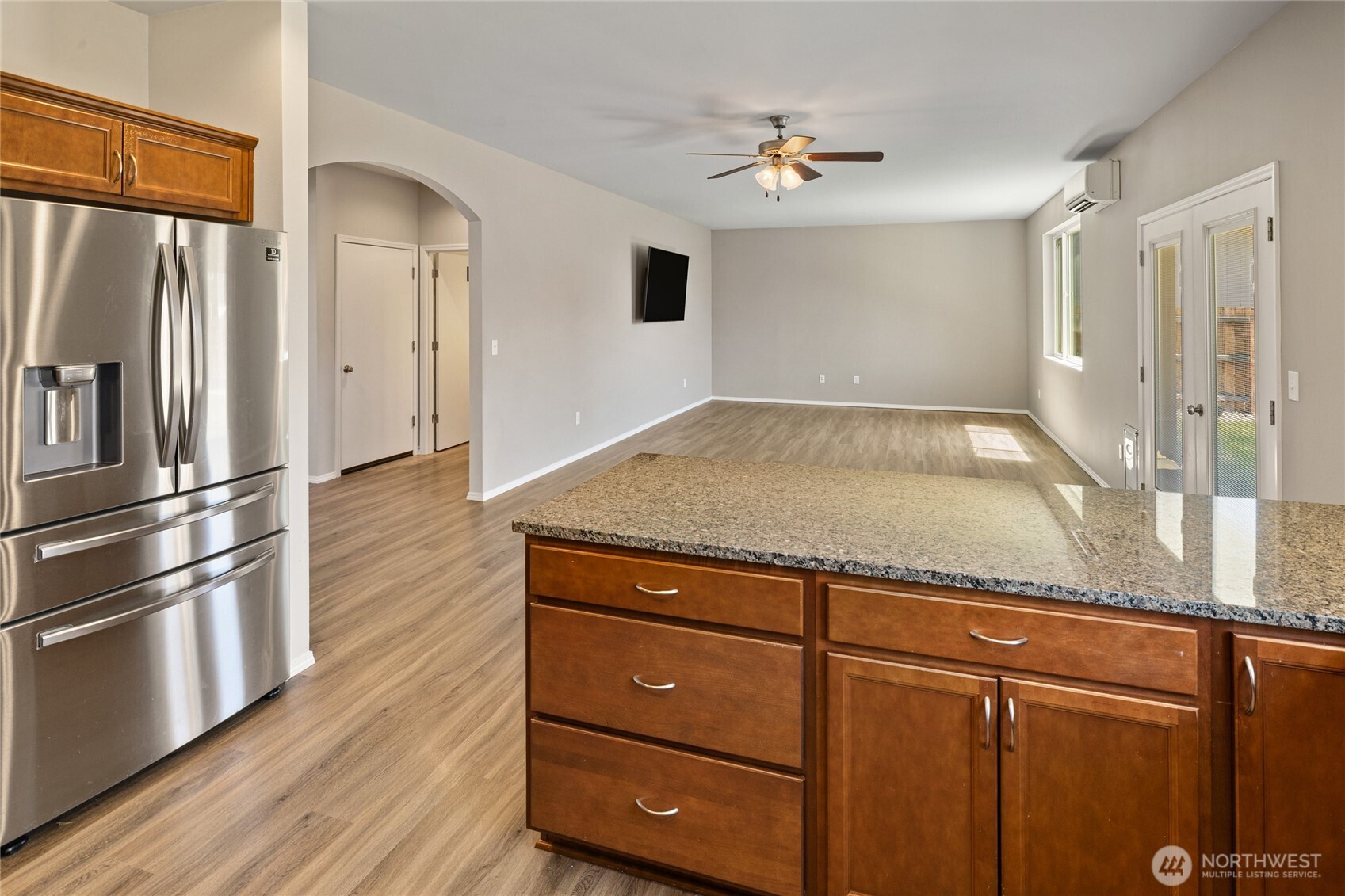 2012 W Sunnyview Lane Property Photo 15