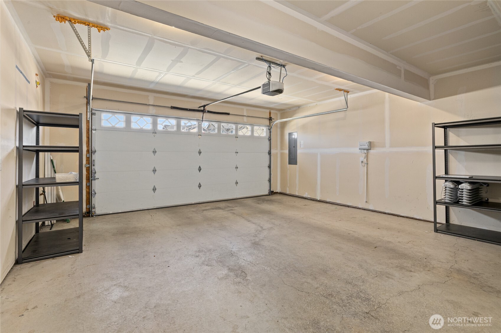 2012 W Sunnyview Lane Property Photo 17