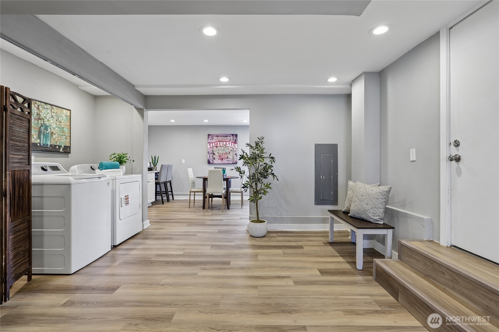 22719 1st Place Property Photo 27