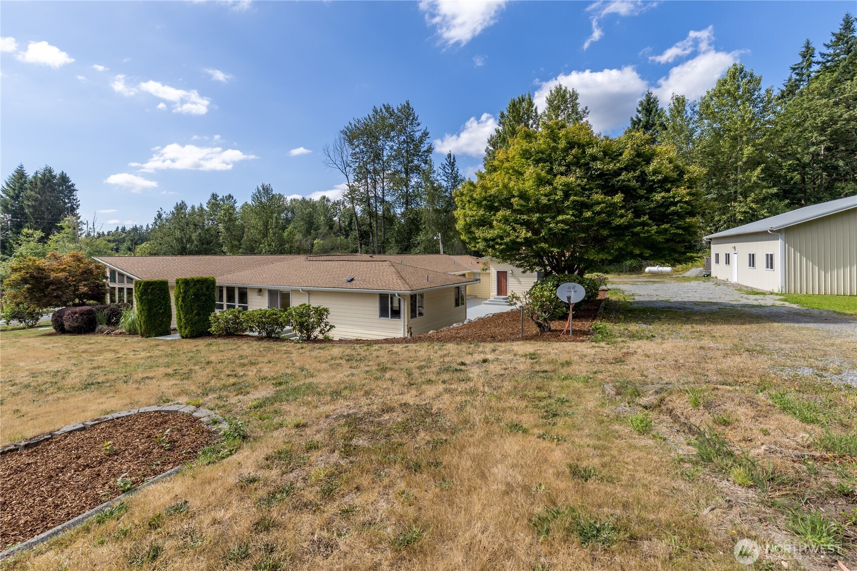 29606 148th Avenue Property Photo 5