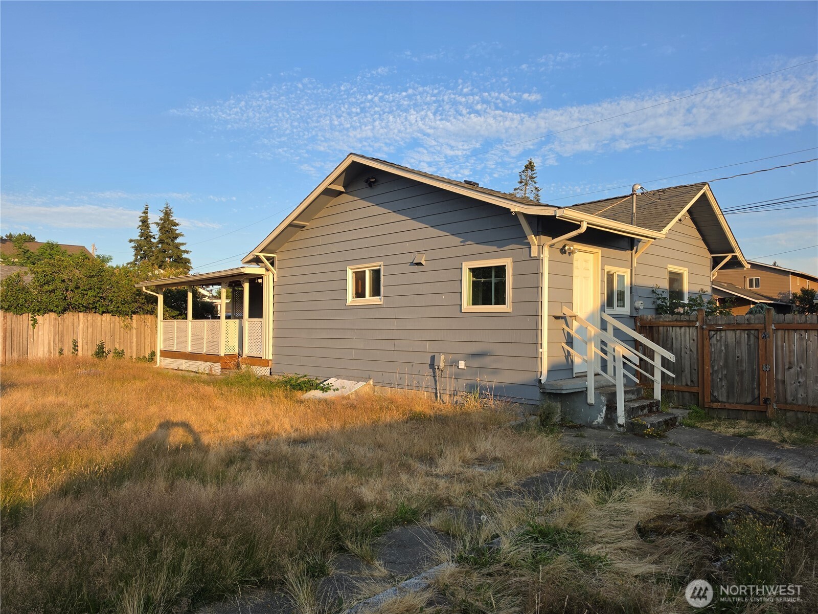 225 14th Street Property Photo 26