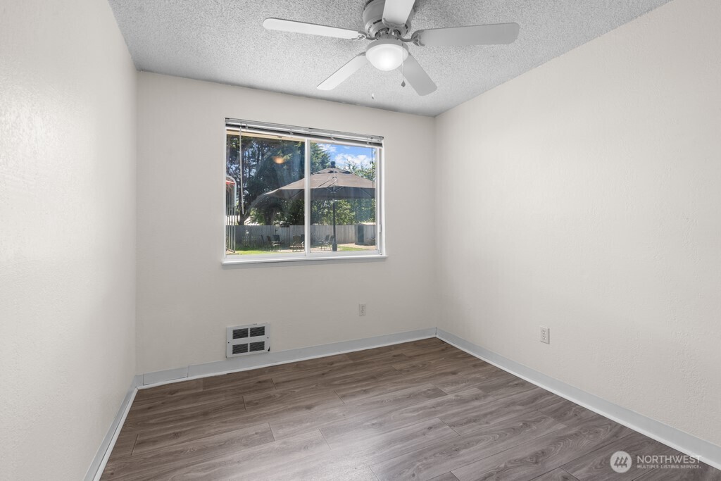 733 2nd Avenue Property Photo 14