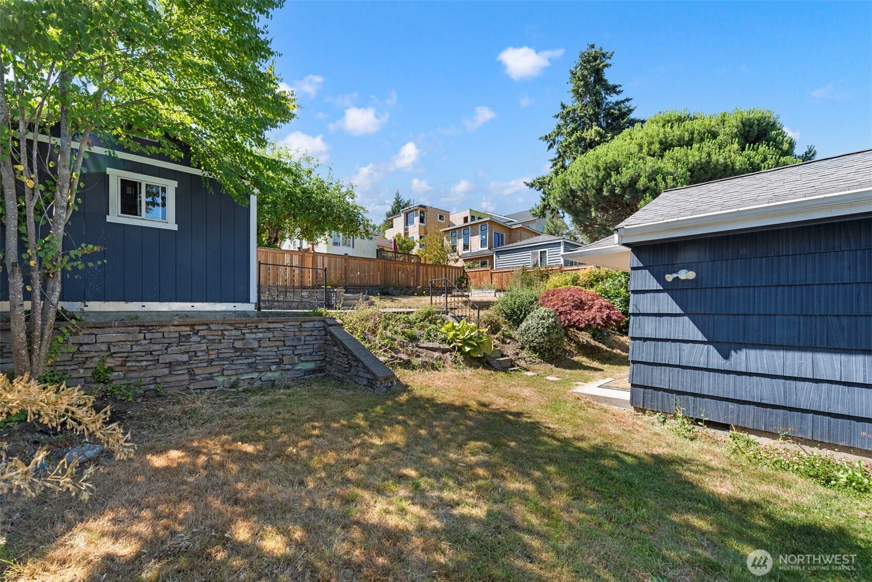 6831 37th Avenue Property Photo 13