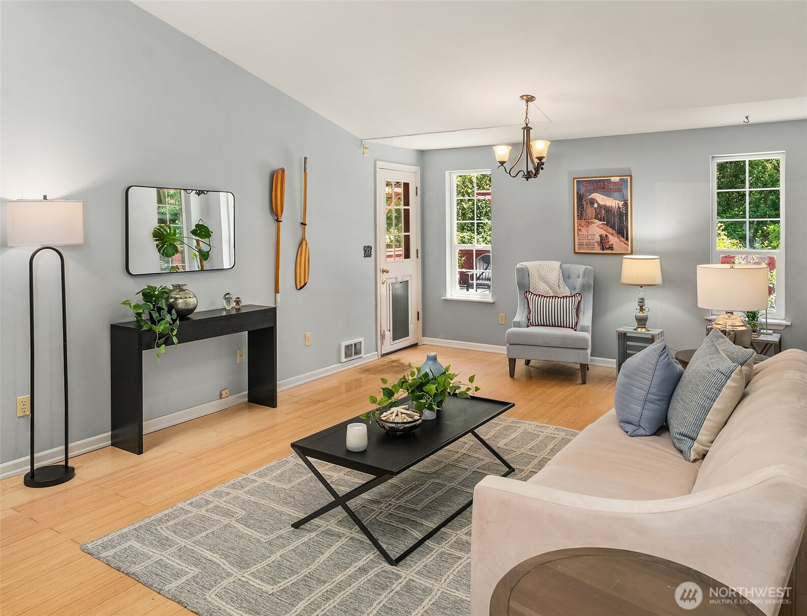 2426 Rosecrans Street Property Photo 8