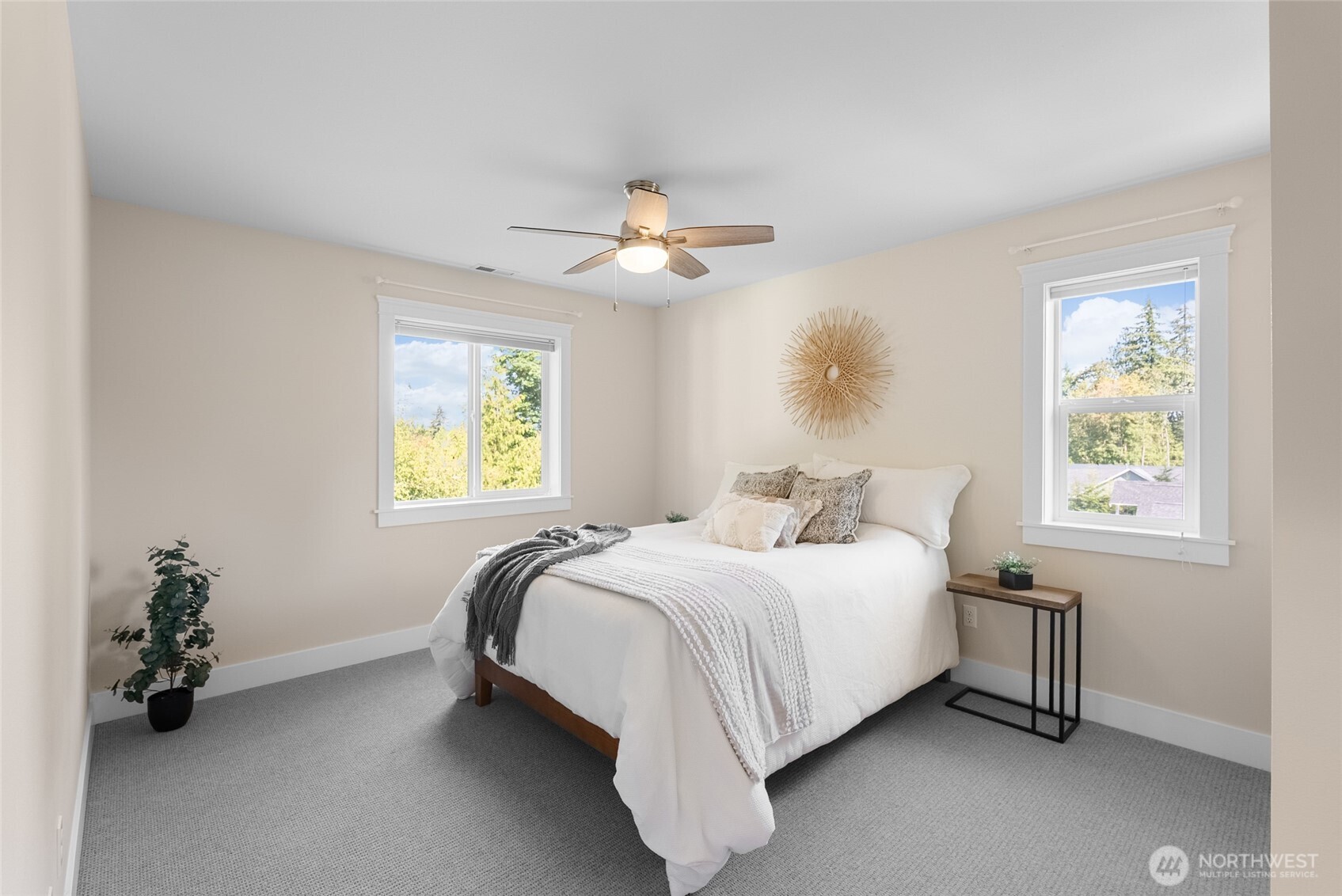 4372 Lakeview Court Property Photo 19