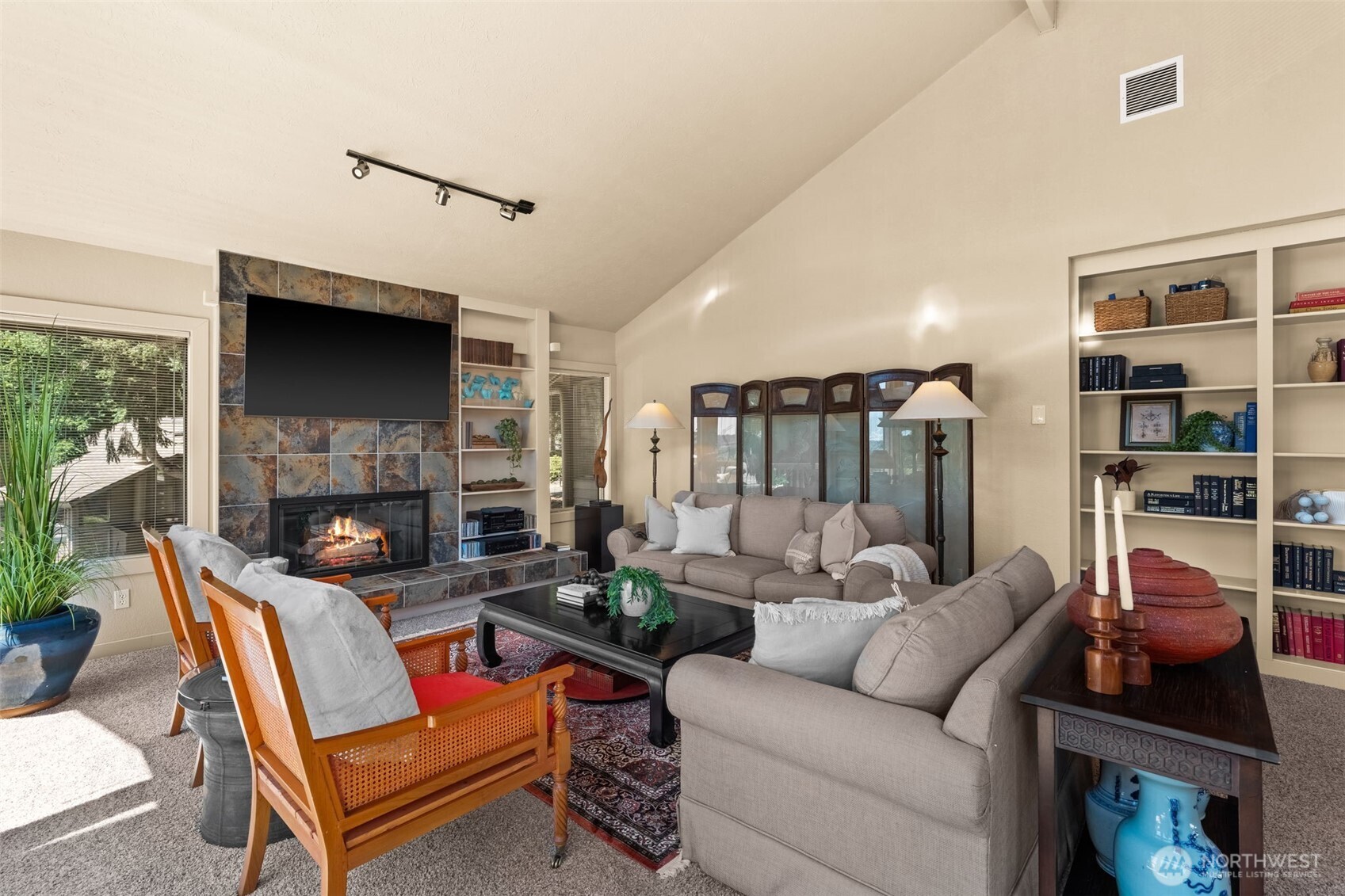 2023 Narrows View Circle B214 Property Photo 8
