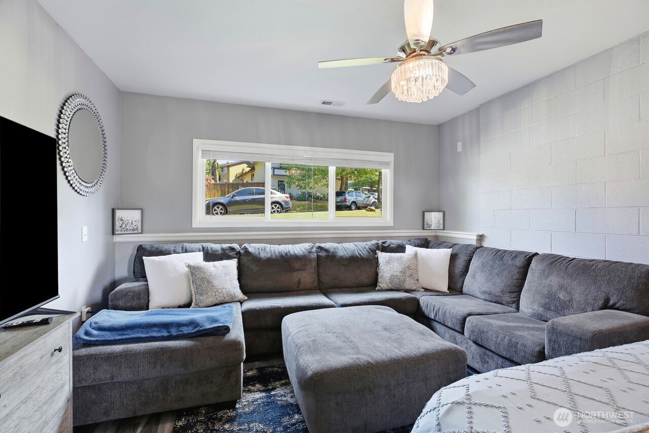 13305 115th Avenue Property Photo 12