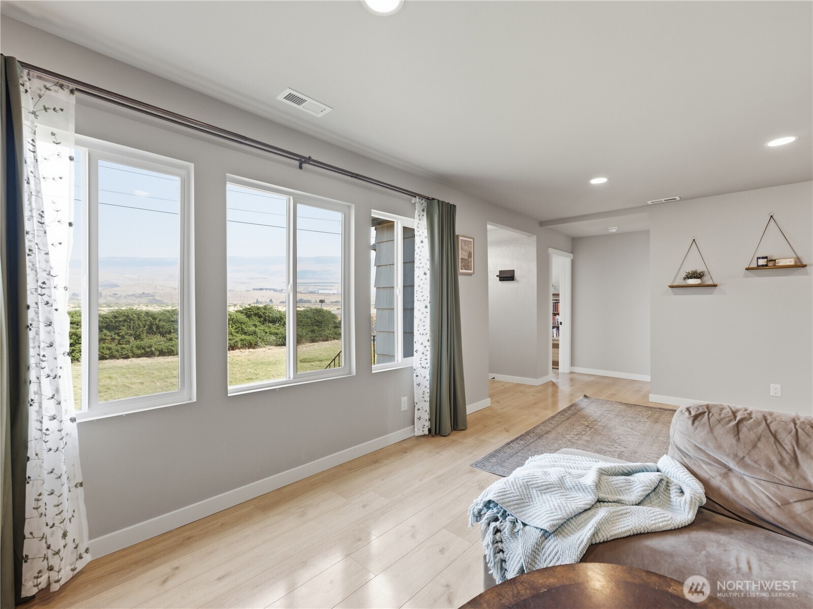 58 S Union Property Photo 8