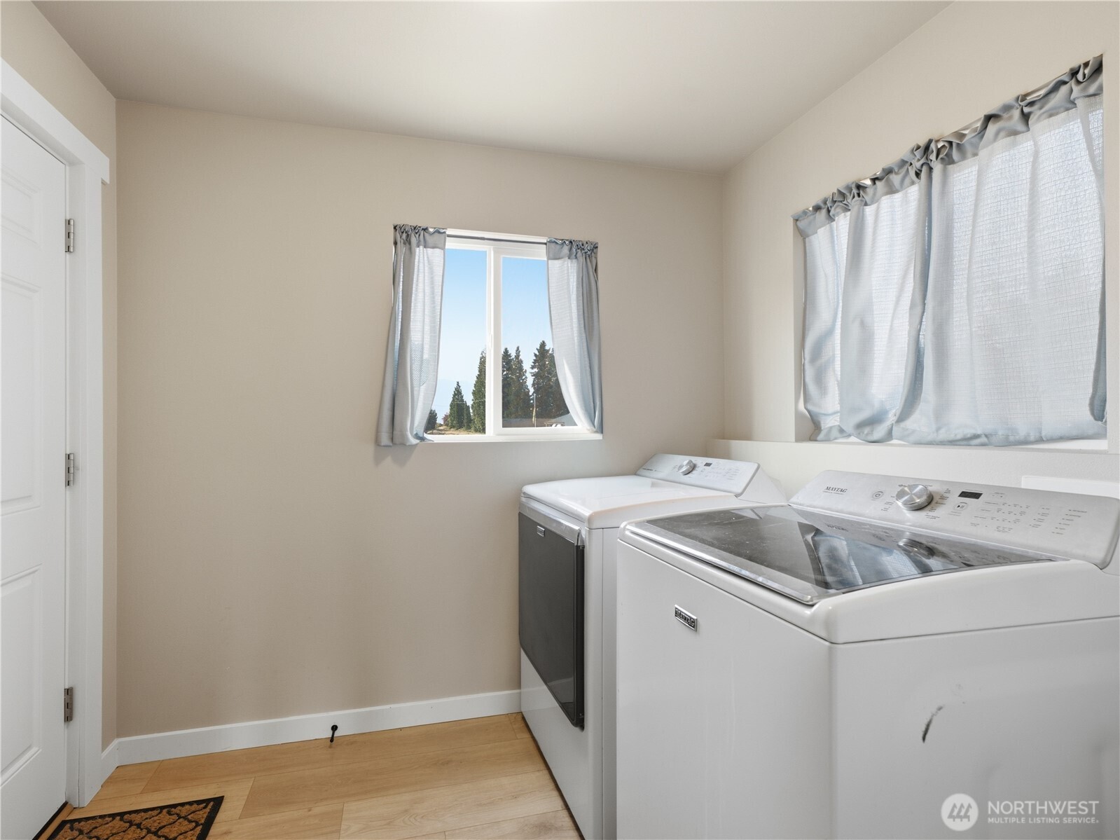 58 S Union Property Photo 24
