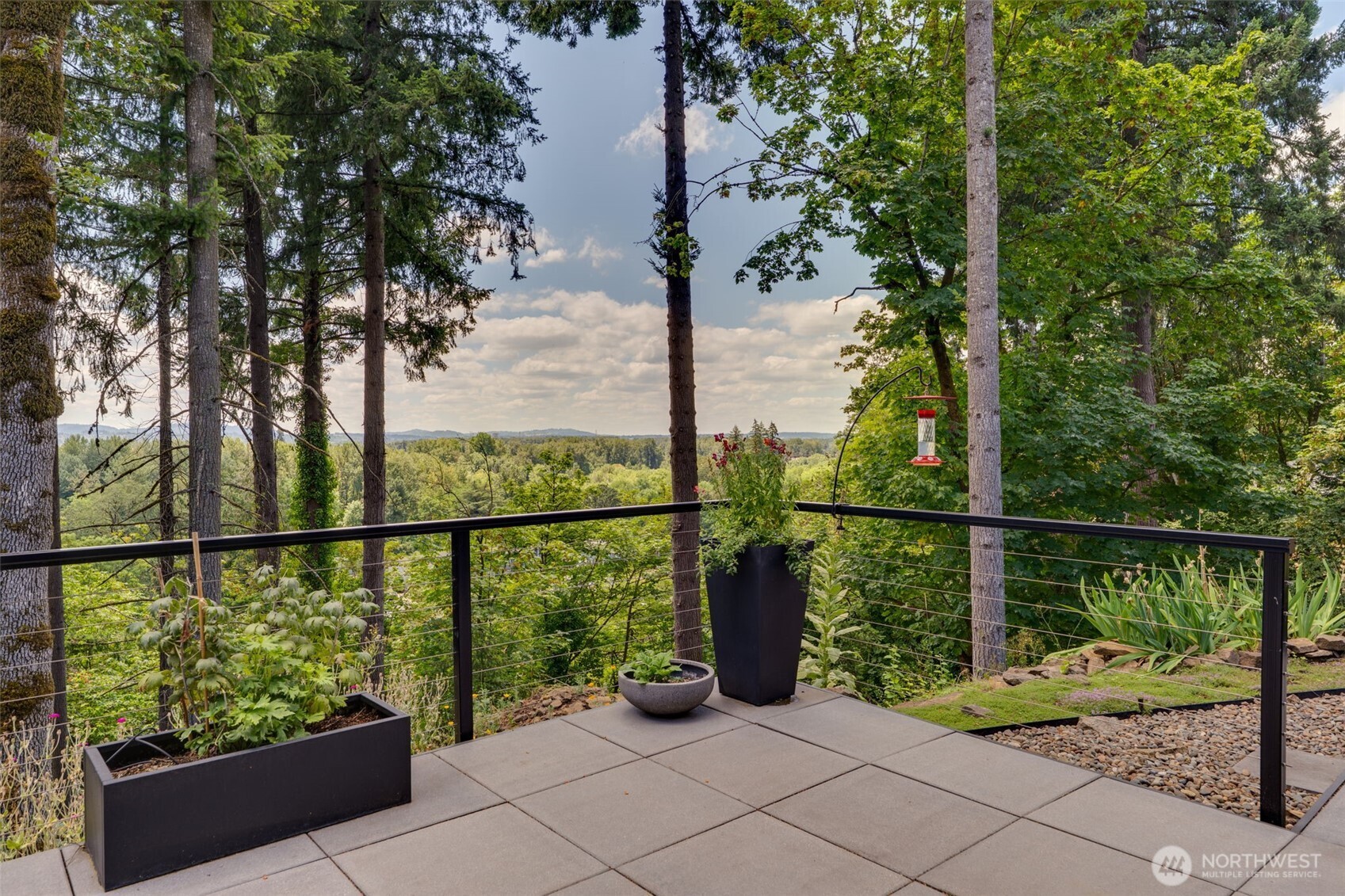 536 Ne Province Drive Property Photo 36