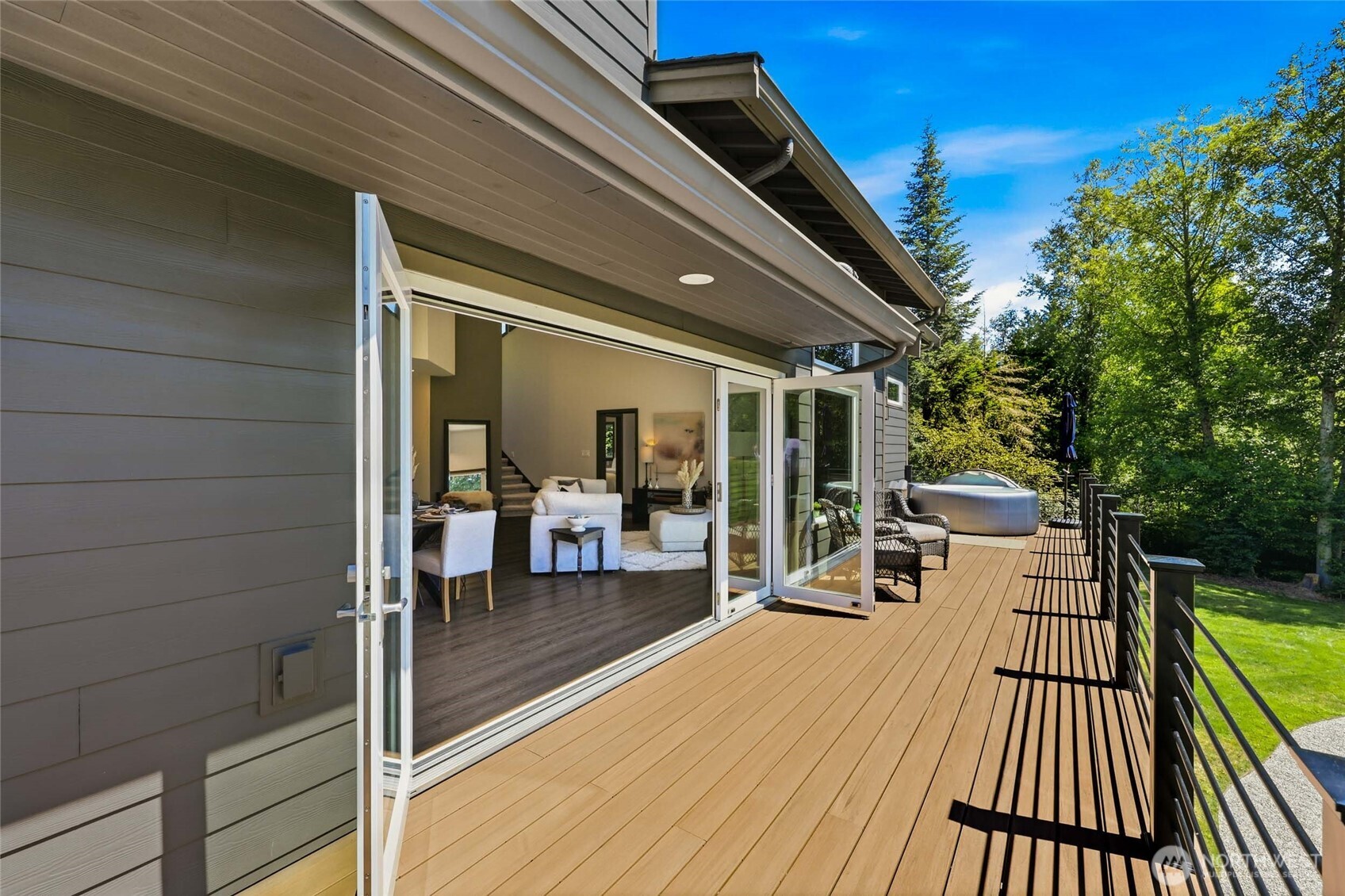 17420 174th Avenue Property Photo 15